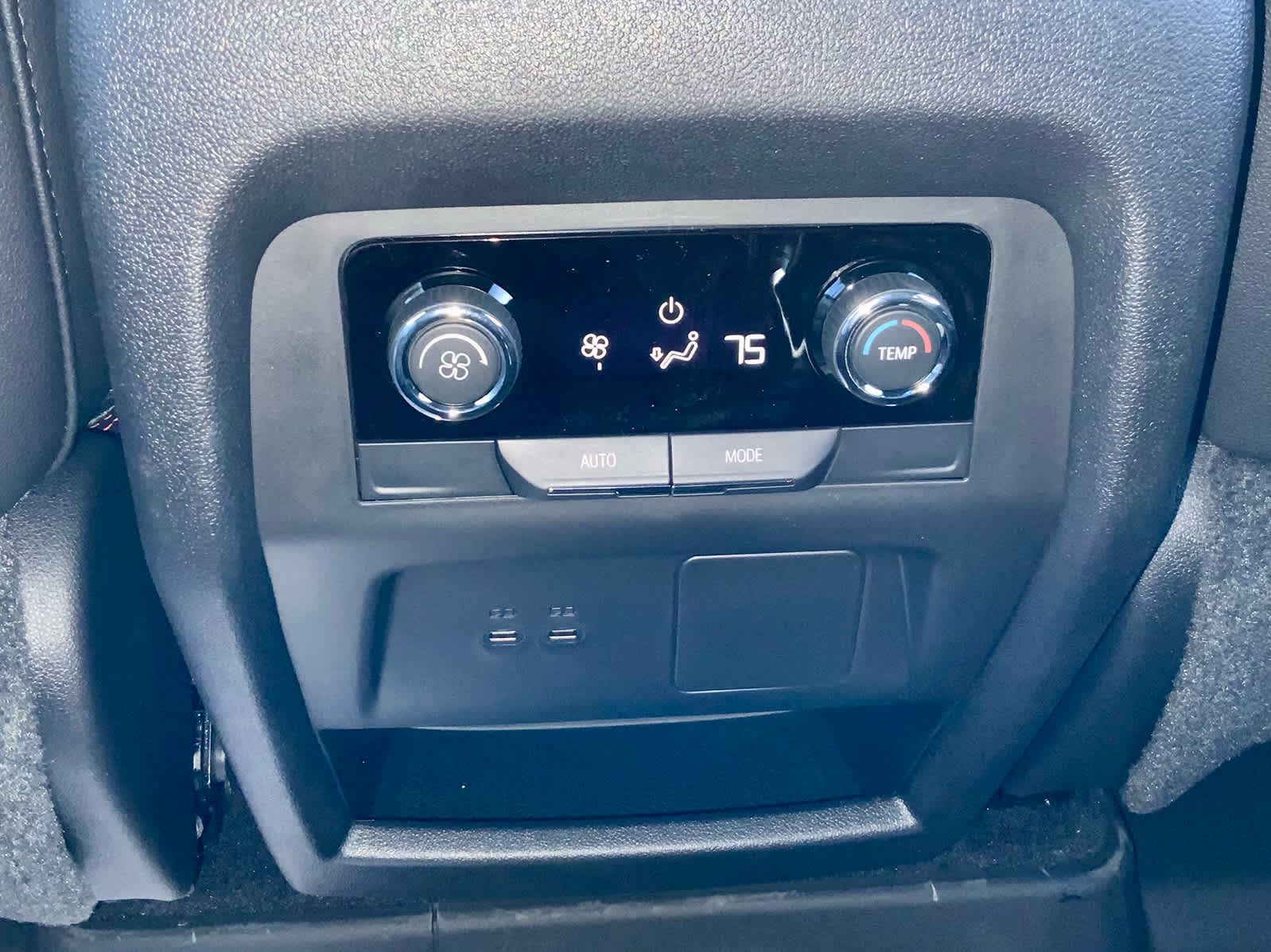 Thumbnail: 2026 Chevrolet Traverse - 51