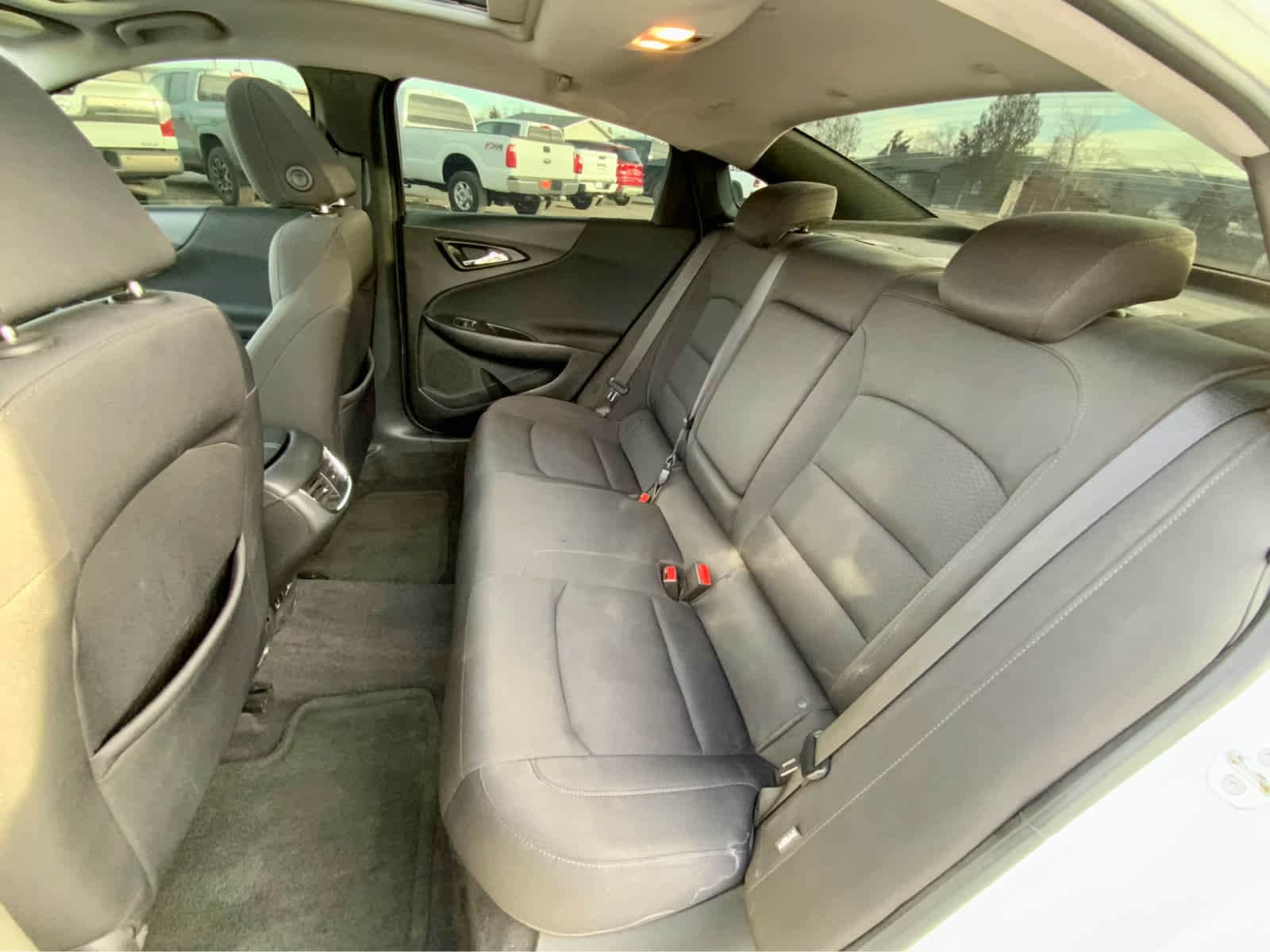 Thumbnail: 2018 Chevrolet Malibu - 26