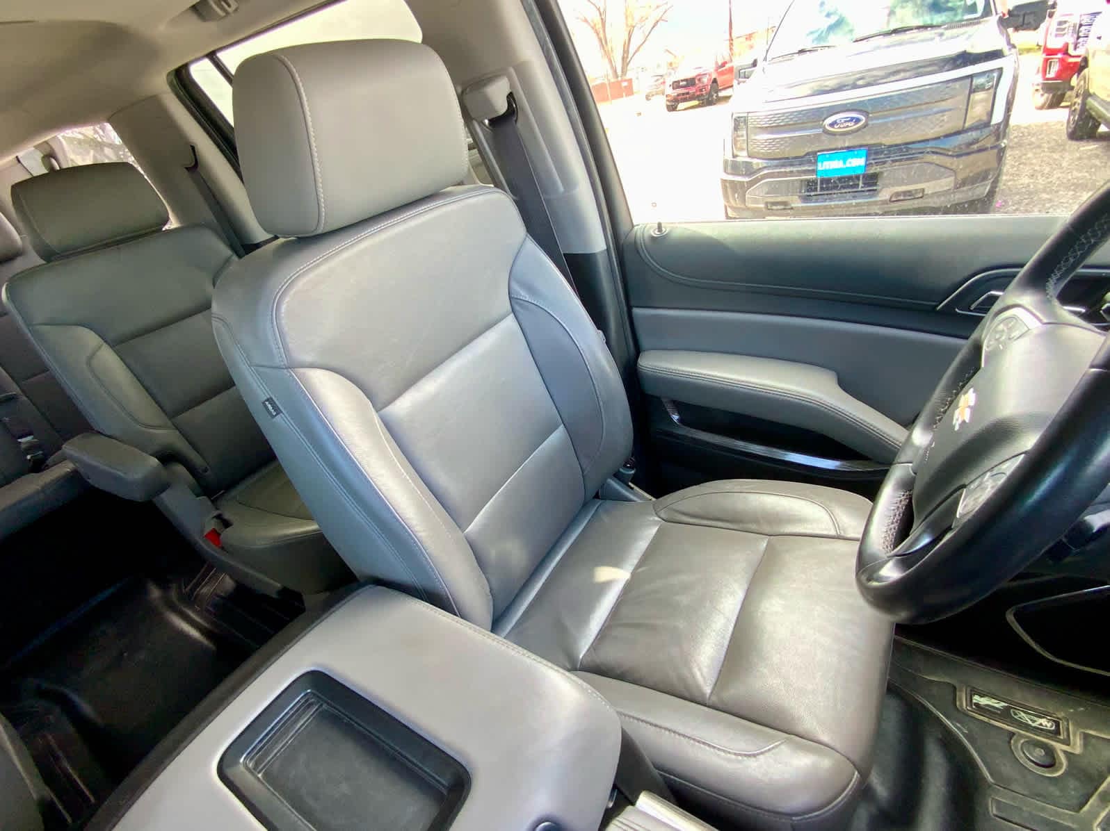 Thumbnail: 2017 Chevrolet Suburban - 30