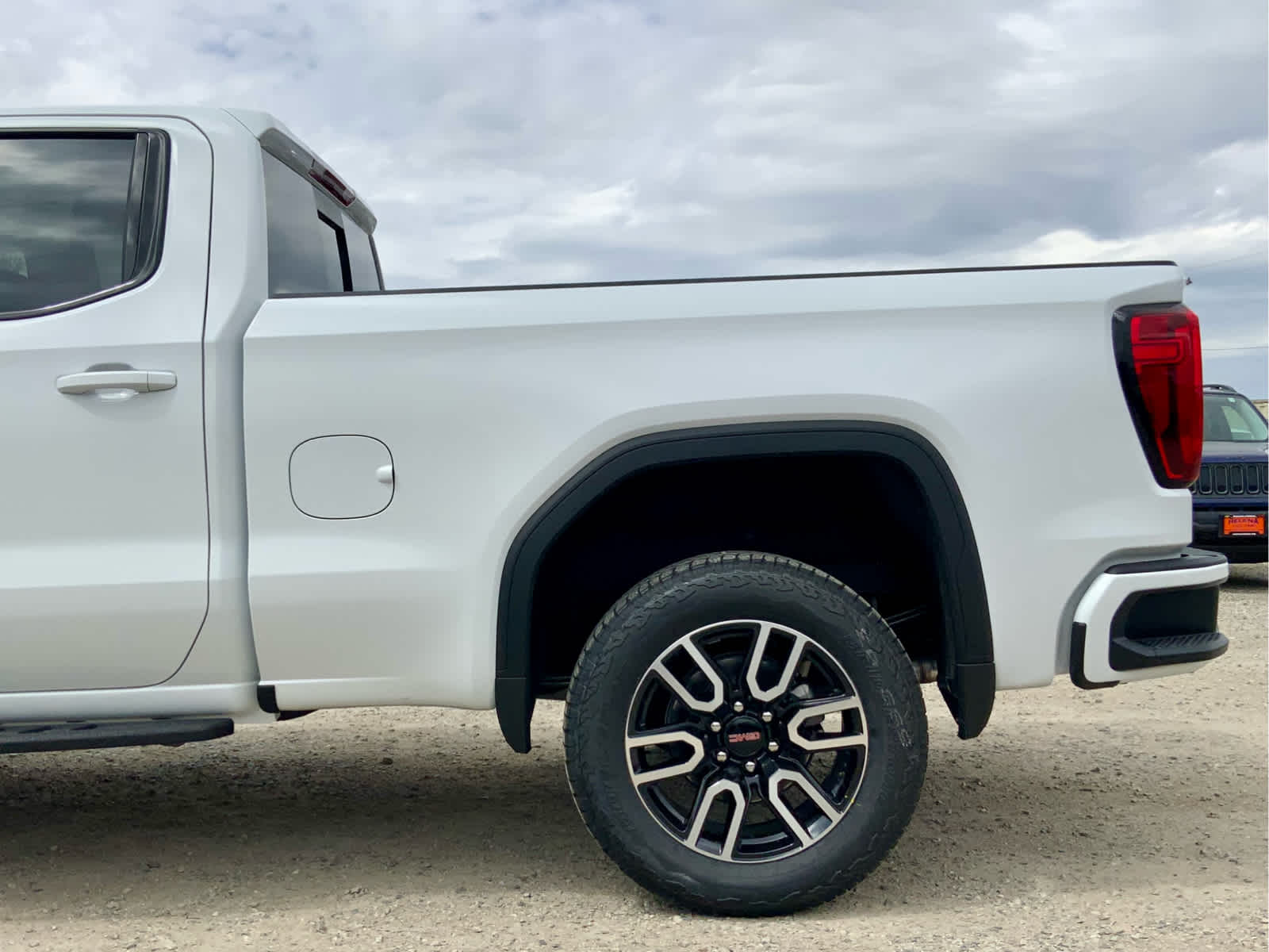 Thumbnail: 2026 GMC Sierra 1500 - 13