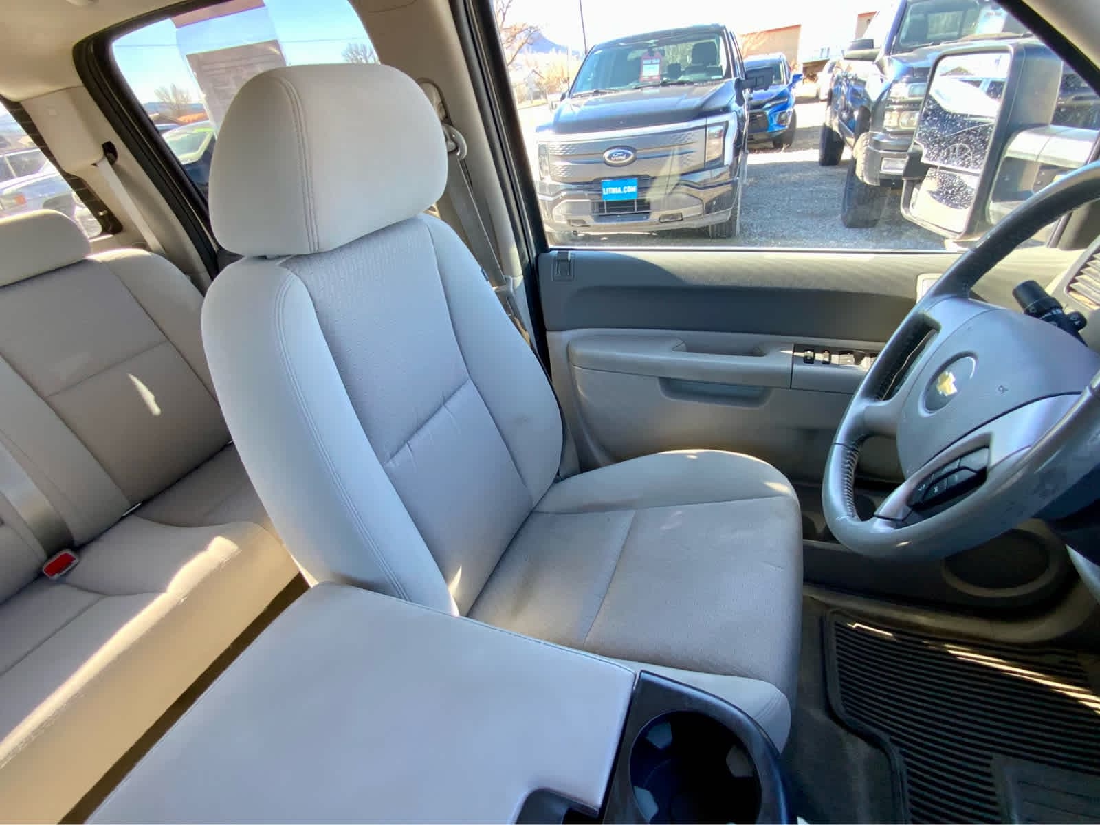 Thumbnail: 2013 Chevrolet Silverado 1500 - 25