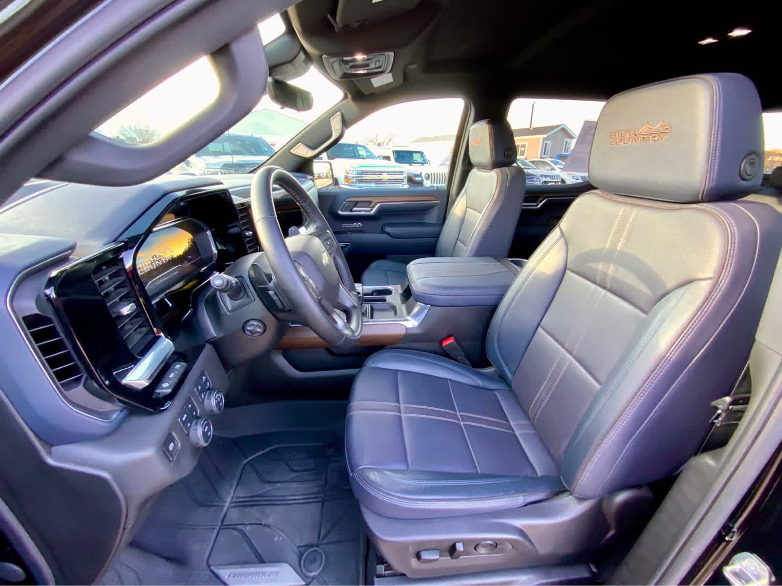 Thumbnail: 2024 Chevrolet Silverado 1500 - 24