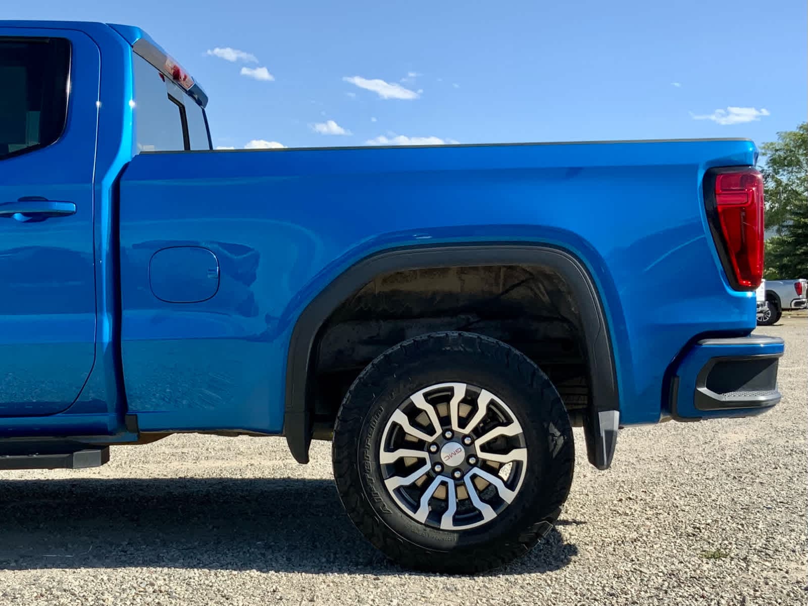 Thumbnail: 2023 GMC Sierra 1500 - 15