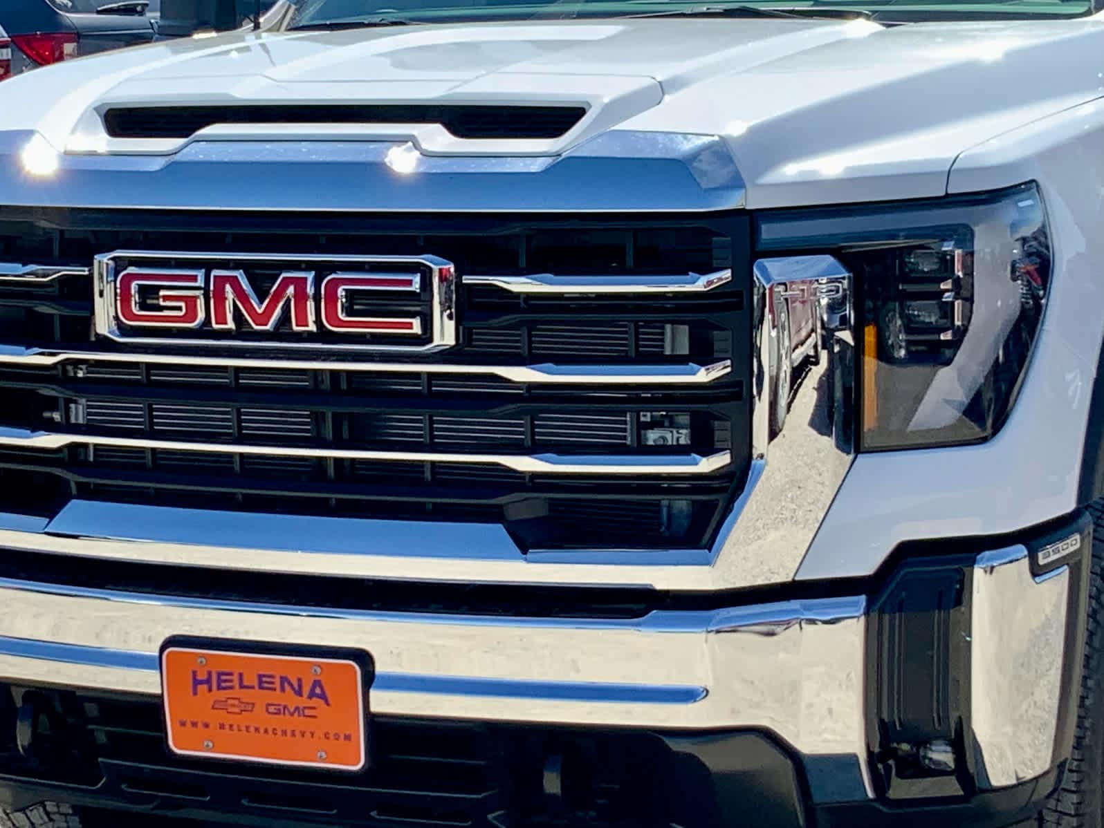 Thumbnail: 2026 GMC Sierra 3500 - 13