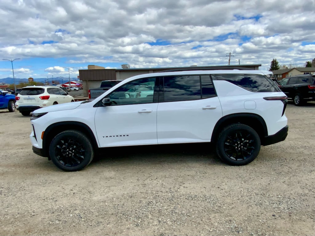 New 2026 Chevrolet Traverse LT SUV