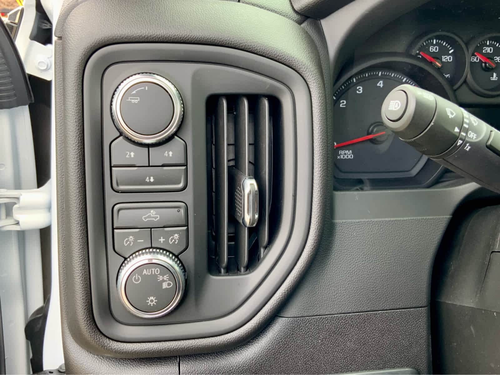 Thumbnail: 2026 GMC Sierra 3500 - 36