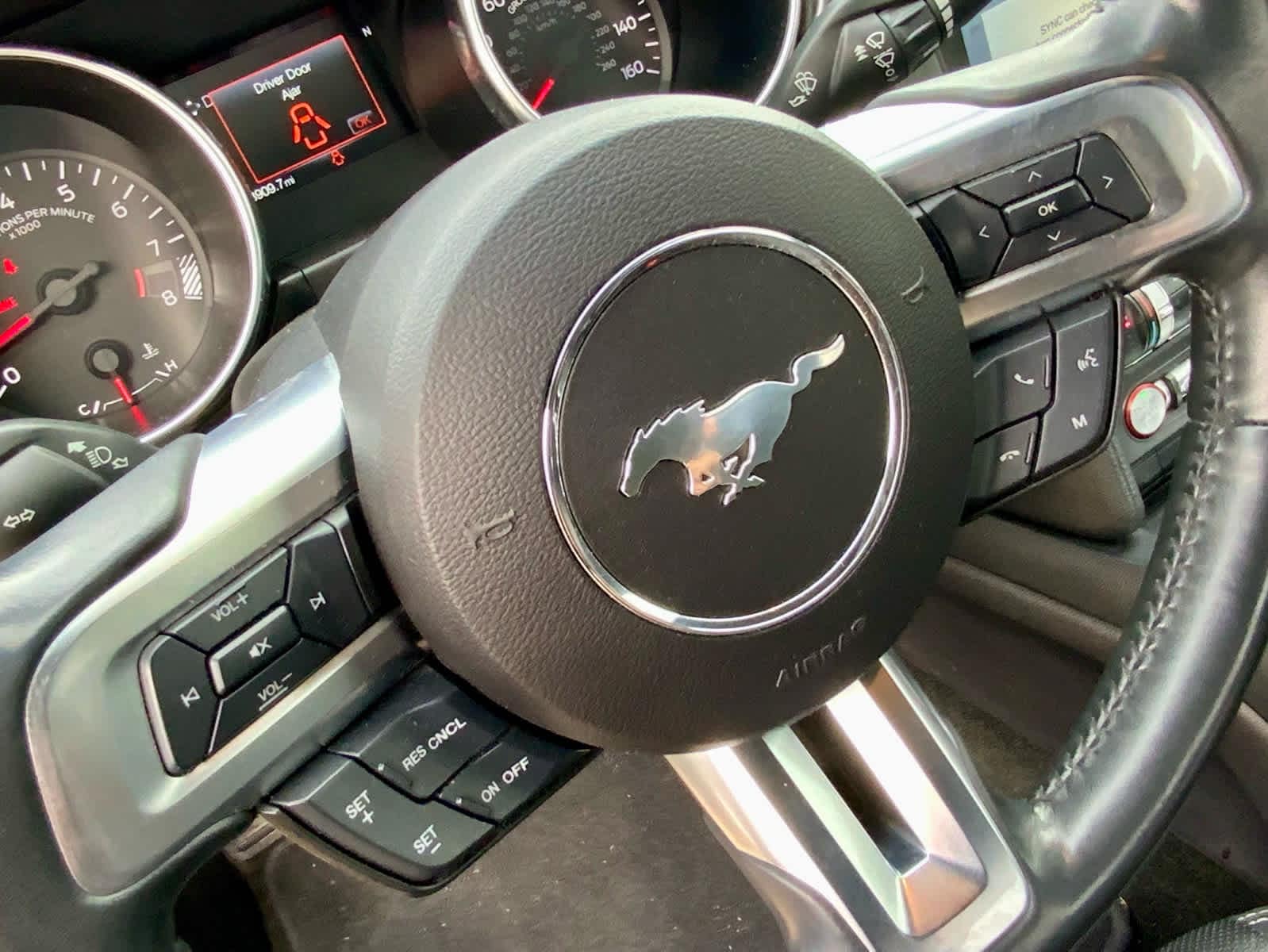 Thumbnail: 2018 Ford Mustang - 36