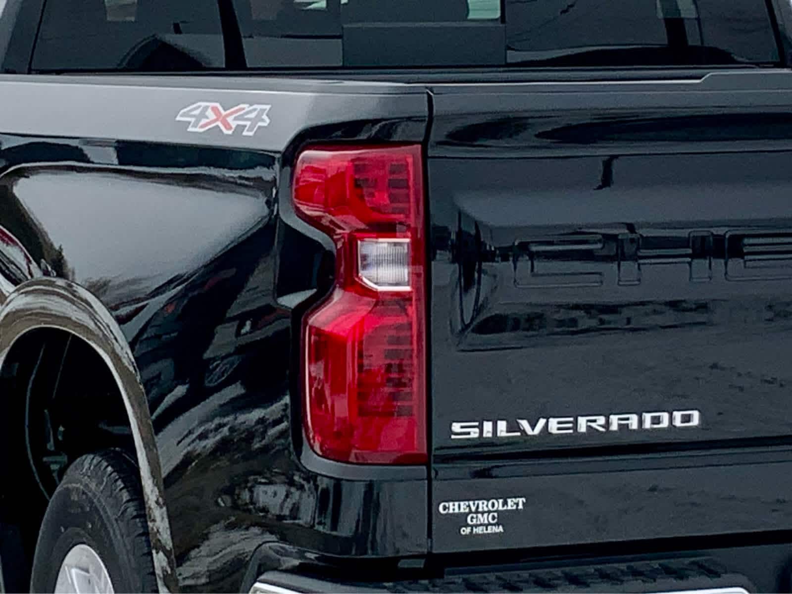 Thumbnail: 2026 Chevrolet Silverado 1500 - 14