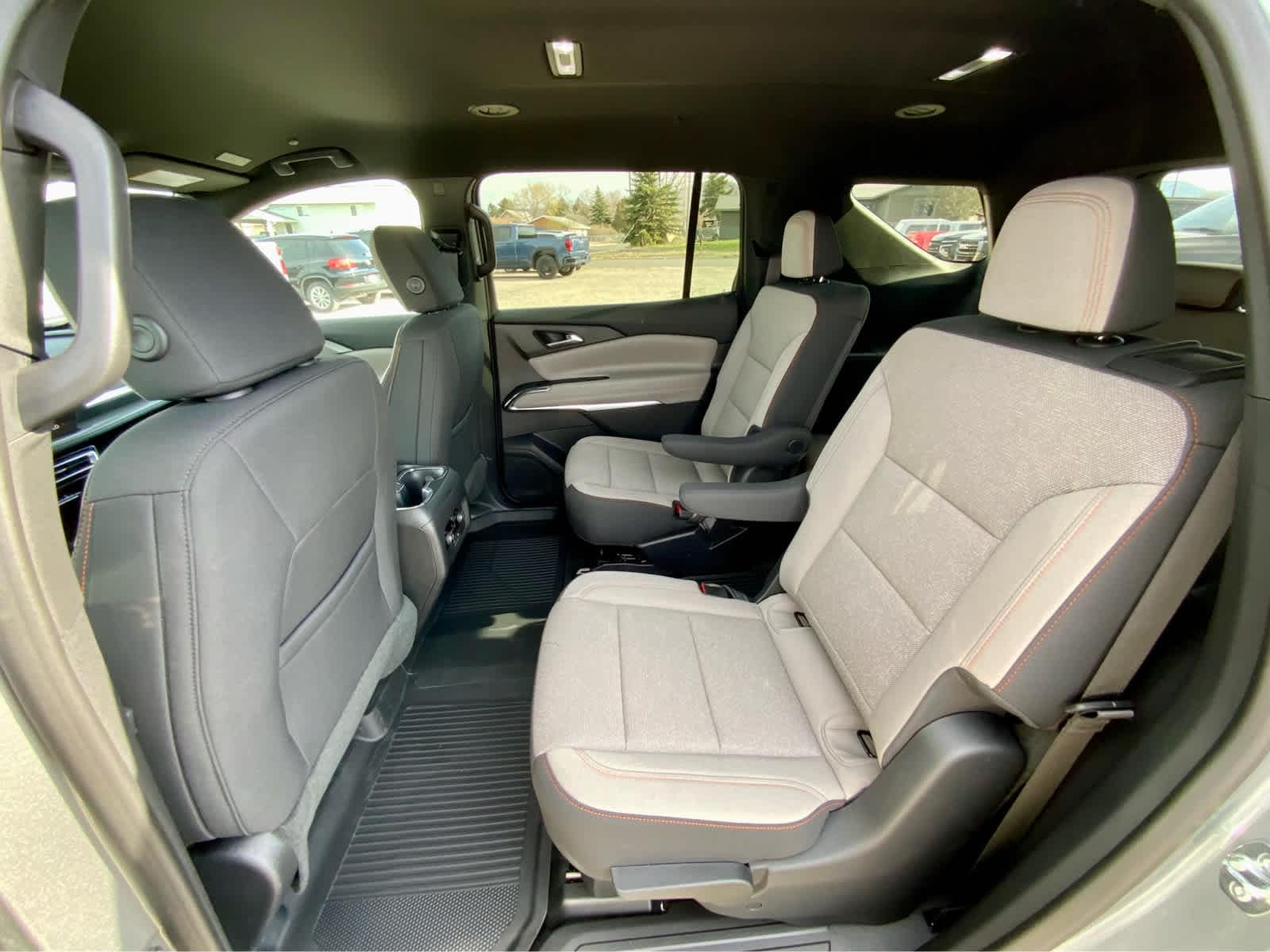 Thumbnail: 2026 Chevrolet Traverse - 22