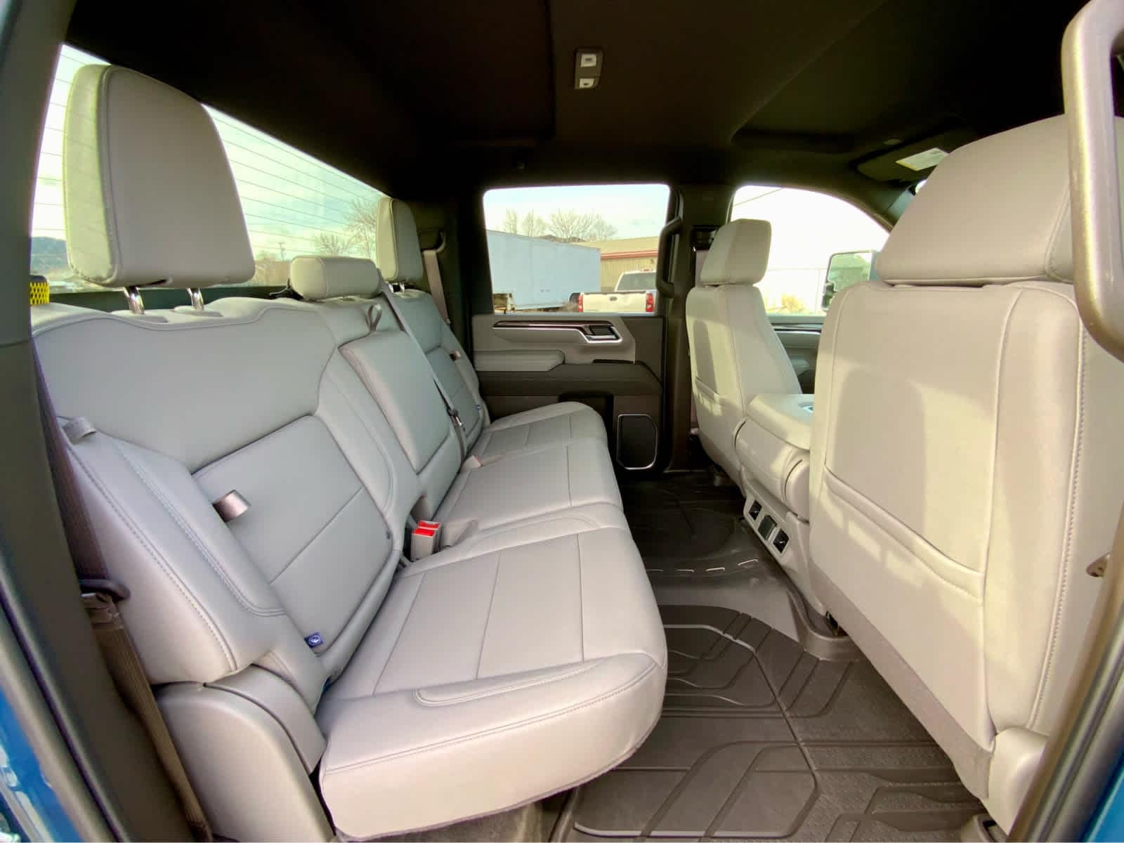 Thumbnail: 2026 Chevrolet Silverado 2500 - 33