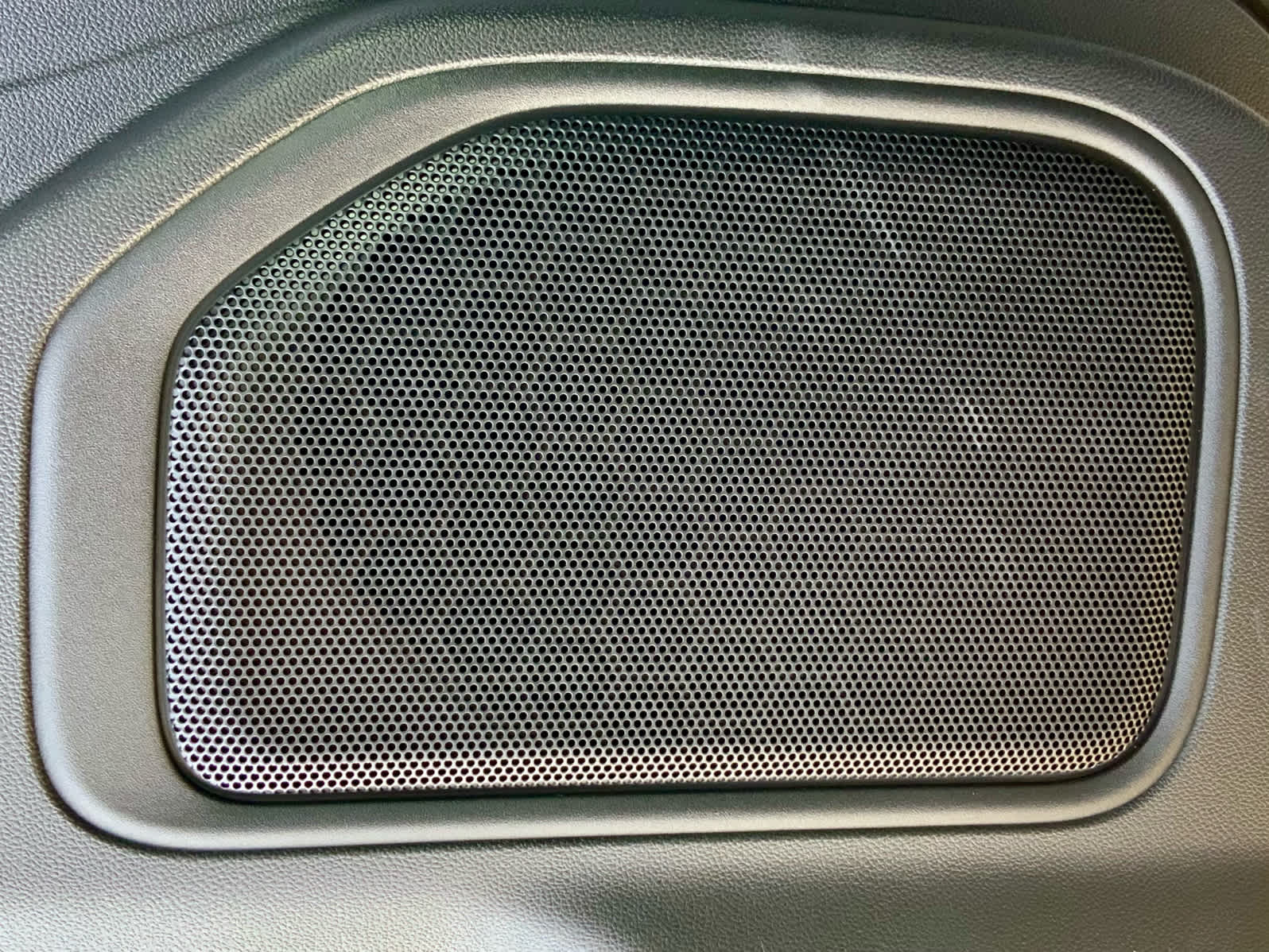 Thumbnail: 2026 Chevrolet Silverado 1500 - 46