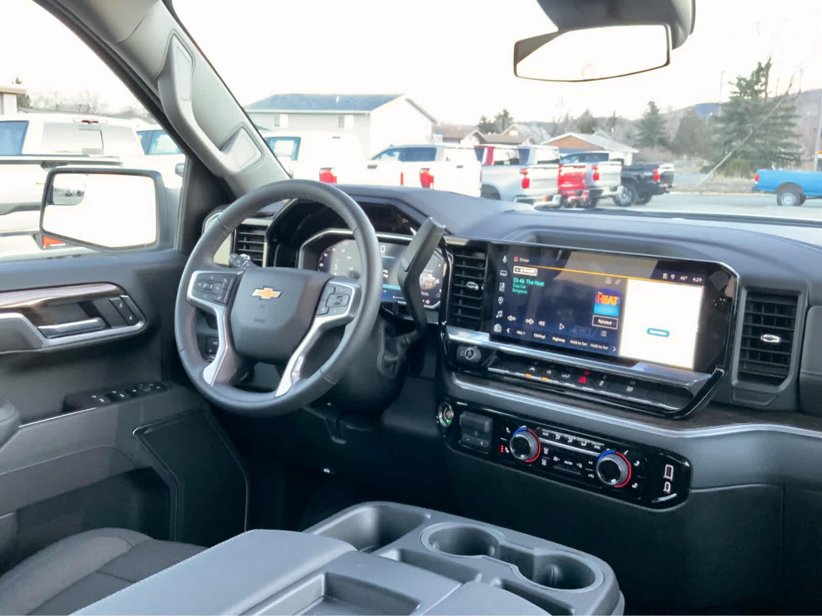 Thumbnail: 2026 Chevrolet Silverado 1500 - 43