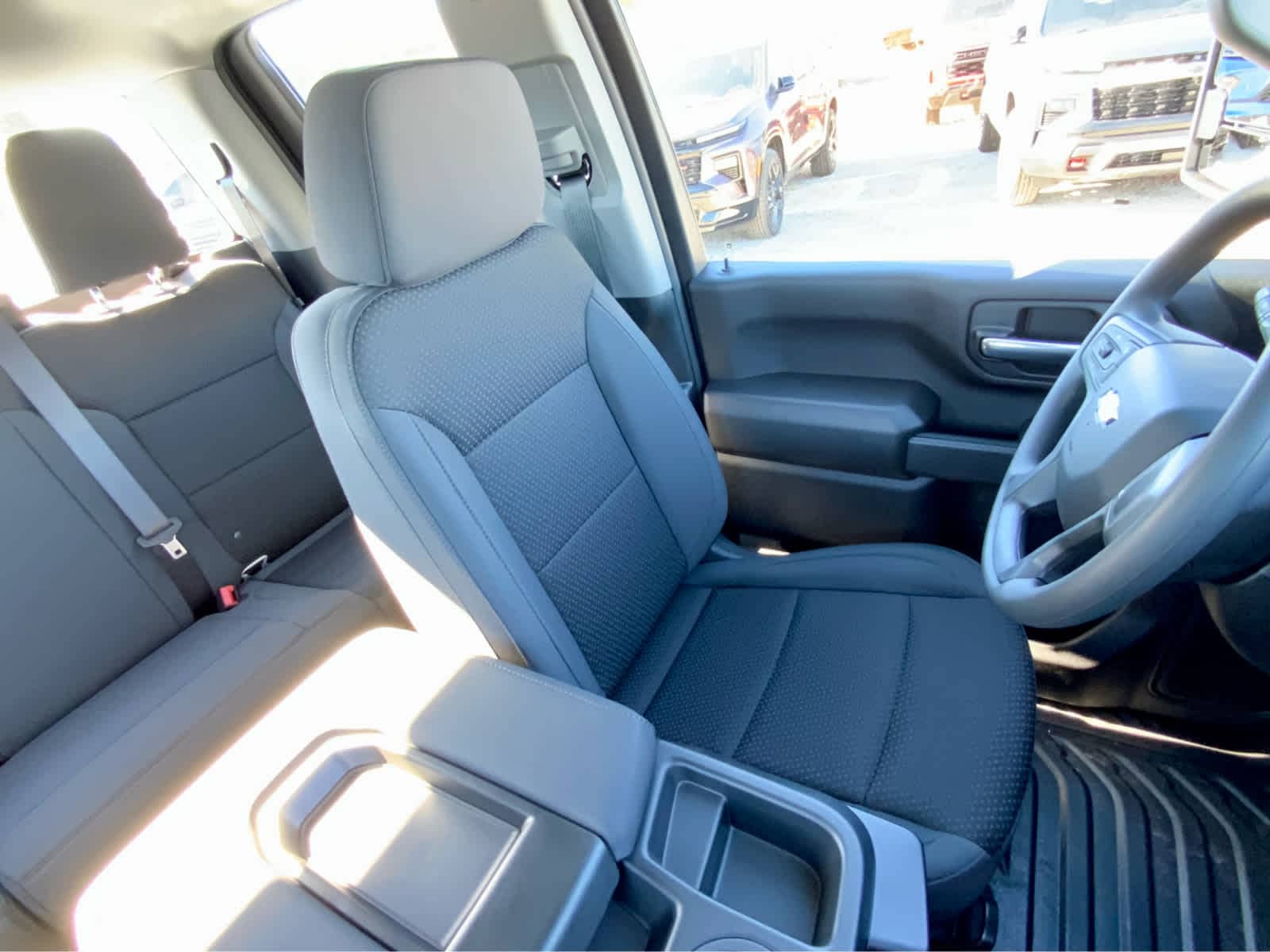 Thumbnail: 2026 Chevrolet Silverado 2500 - 35