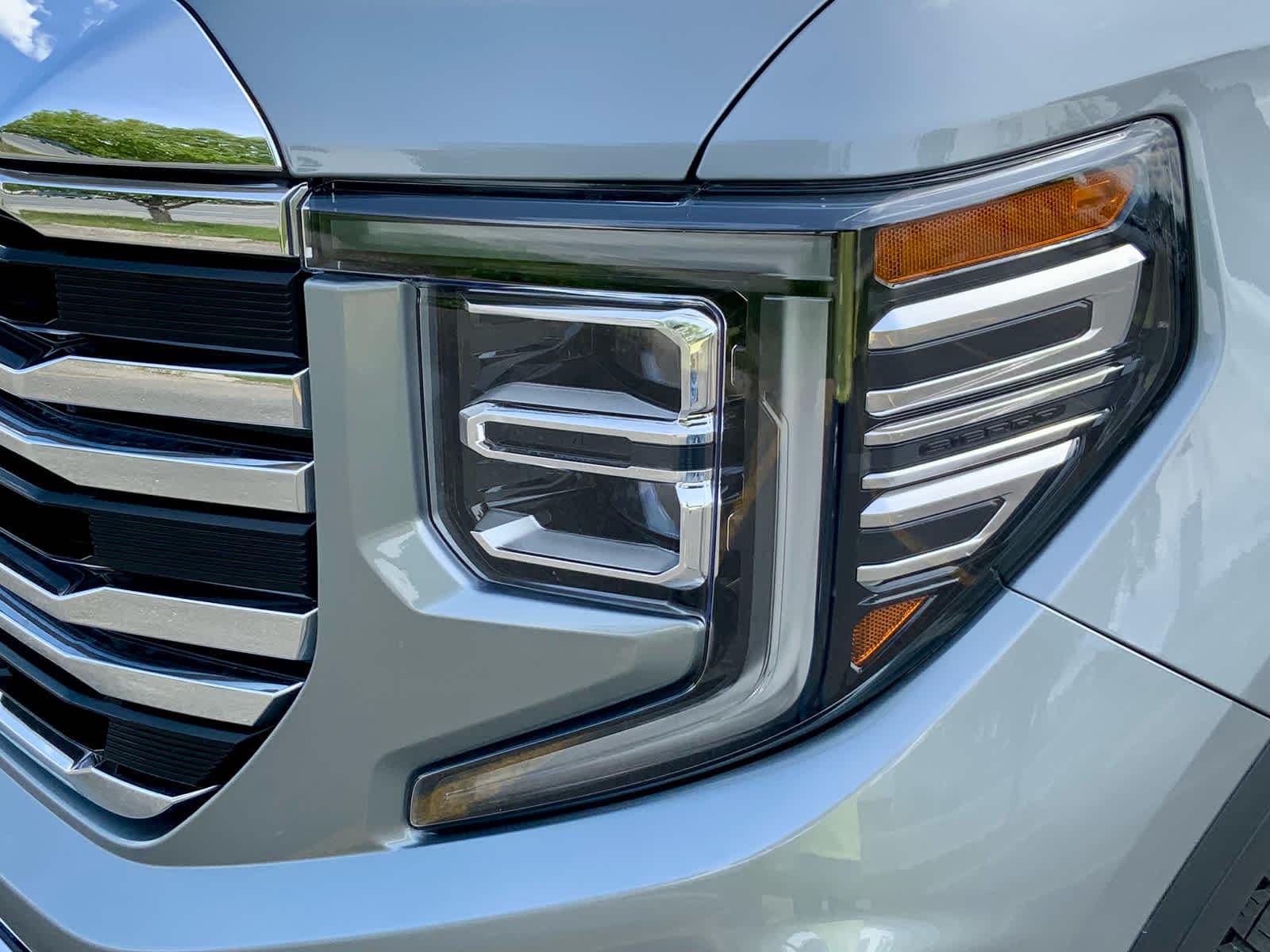 Thumbnail: 2025 GMC Sierra 1500 - 18