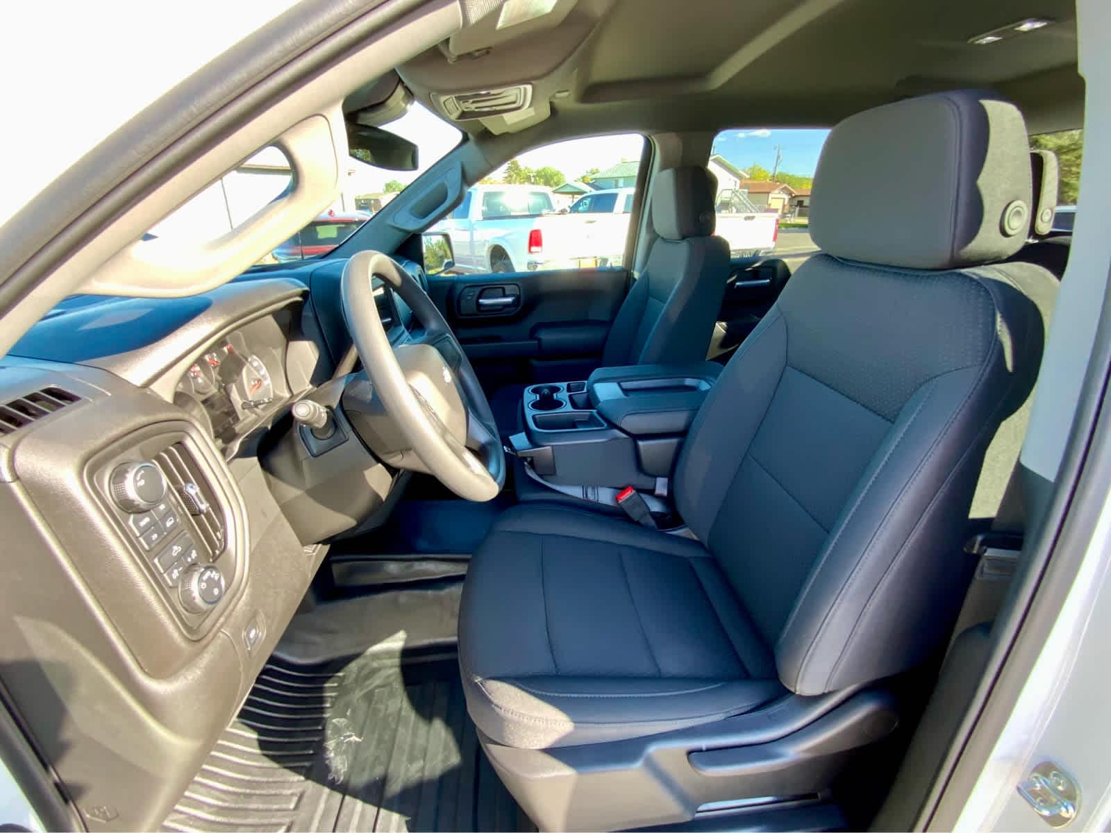 Thumbnail: 2026 Chevrolet Silverado 1500 - 24