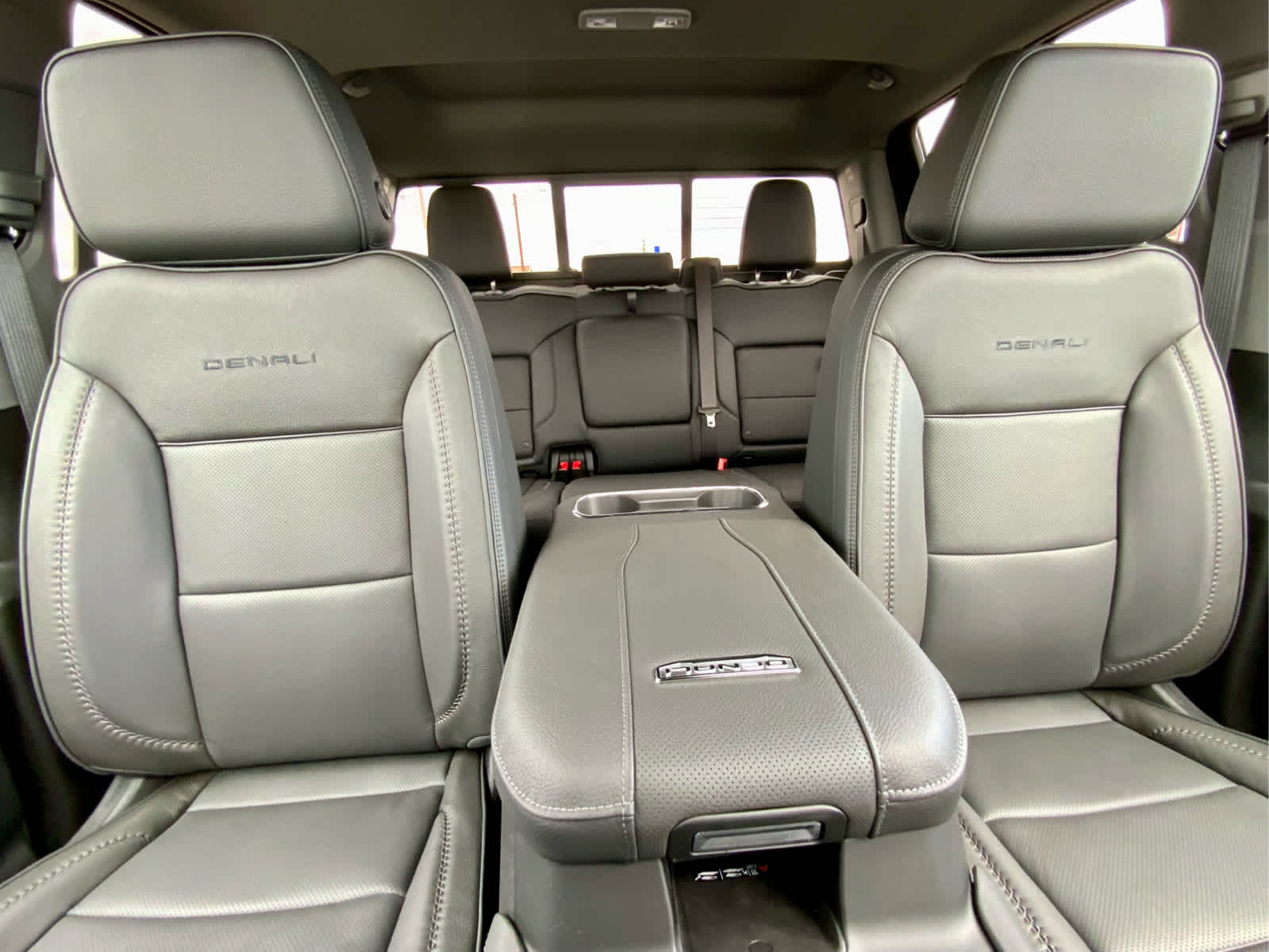 Thumbnail: 2026 GMC Sierra 2500 - 33