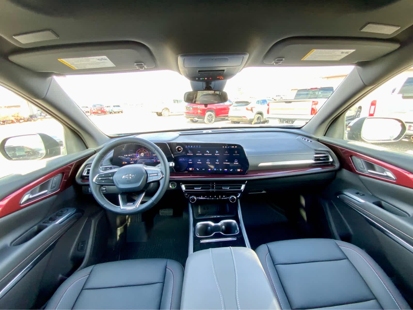 Thumbnail: 2026 Chevrolet Traverse - 34