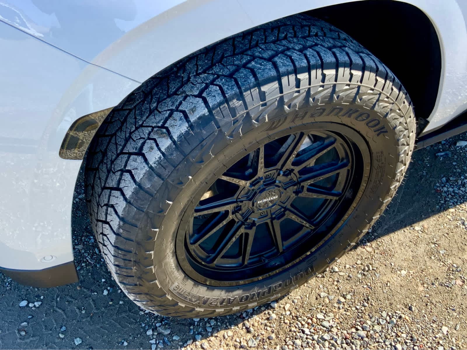 Thumbnail: 2023 GMC Yukon - 16