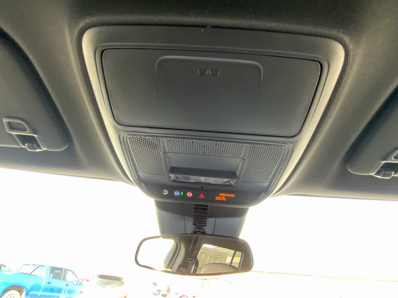 Thumbnail: 2026 Chevrolet Traverse - 46