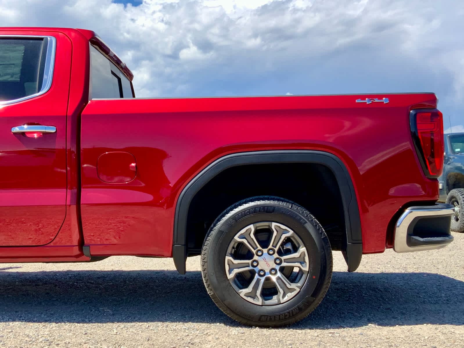 Thumbnail: 2026 GMC Sierra 1500 - 12