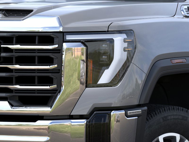 2025 GMC Sierra 3500 SLE 10