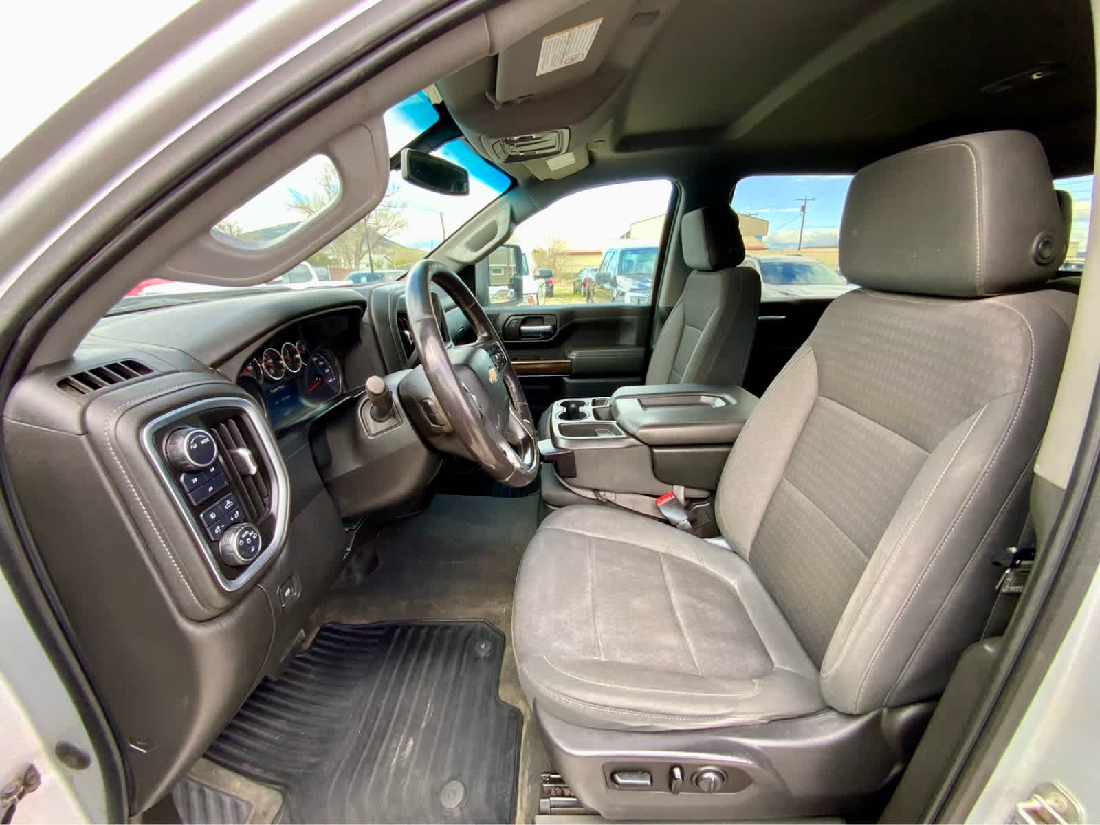 Thumbnail: 2021 Chevrolet Silverado 3500 - 24