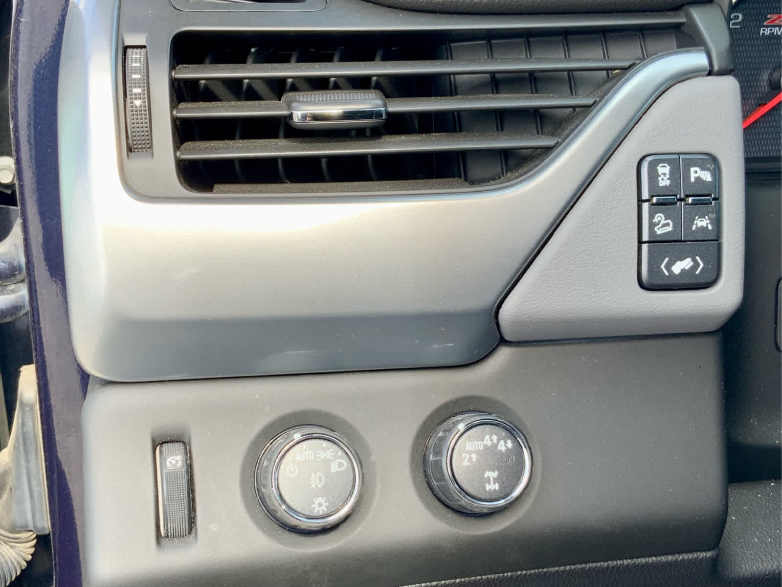 Thumbnail: 2017 Chevrolet Suburban - 49