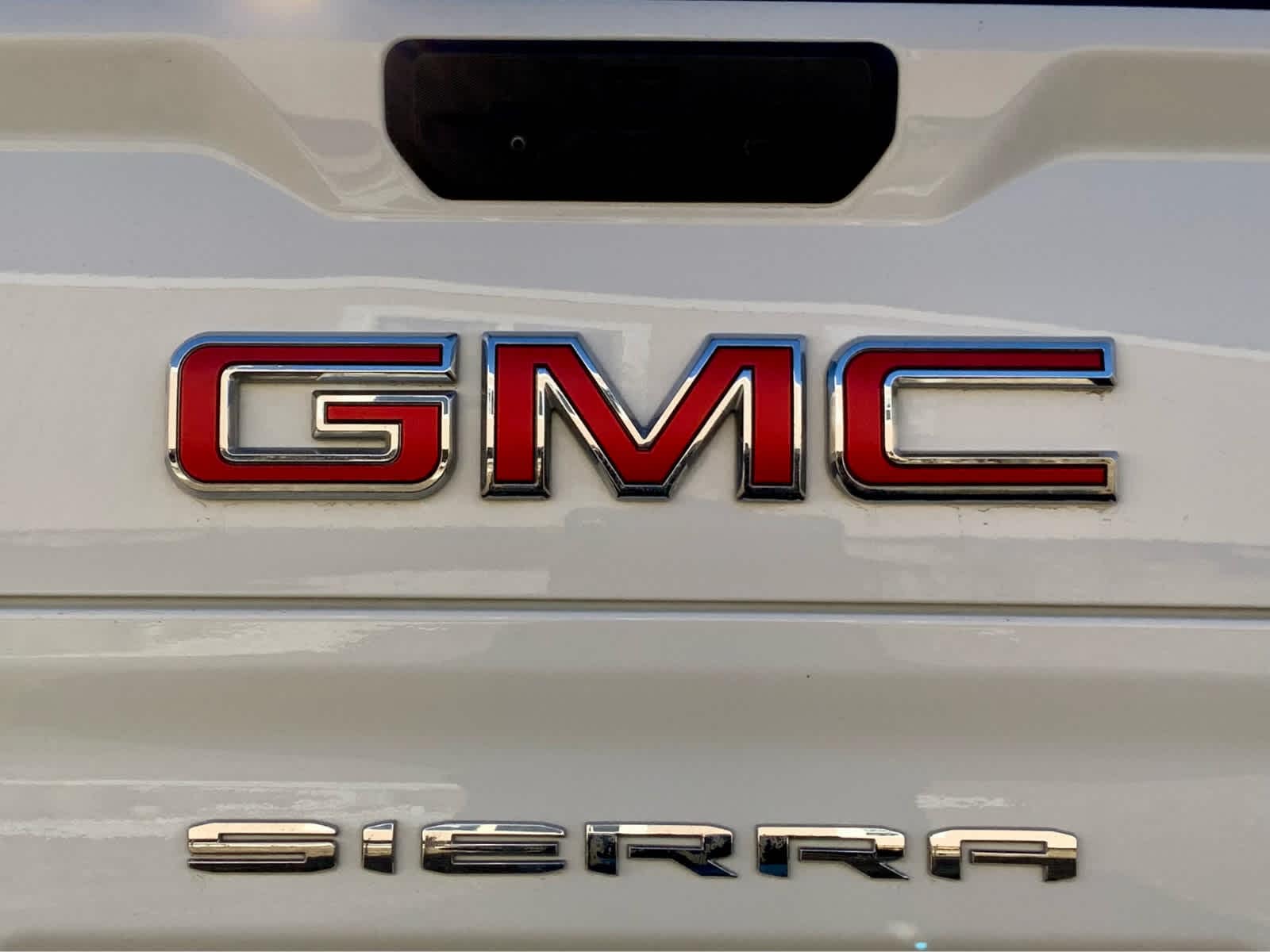 Thumbnail: 2023 GMC Sierra 1500 - 21
