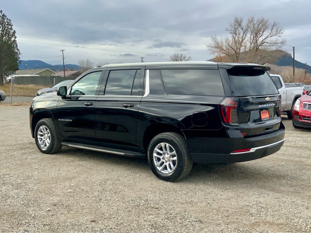 New 2026 Chevrolet Suburban LS SUV