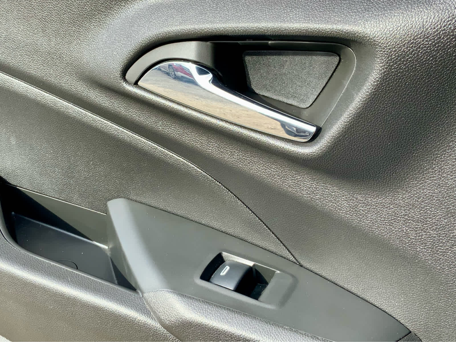 Thumbnail: 2025 Chevrolet Trax - 42