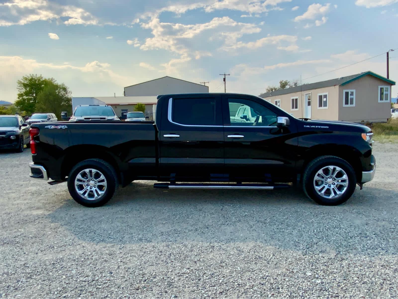 Thumbnail: 2026 Chevrolet Silverado 1500 - 6