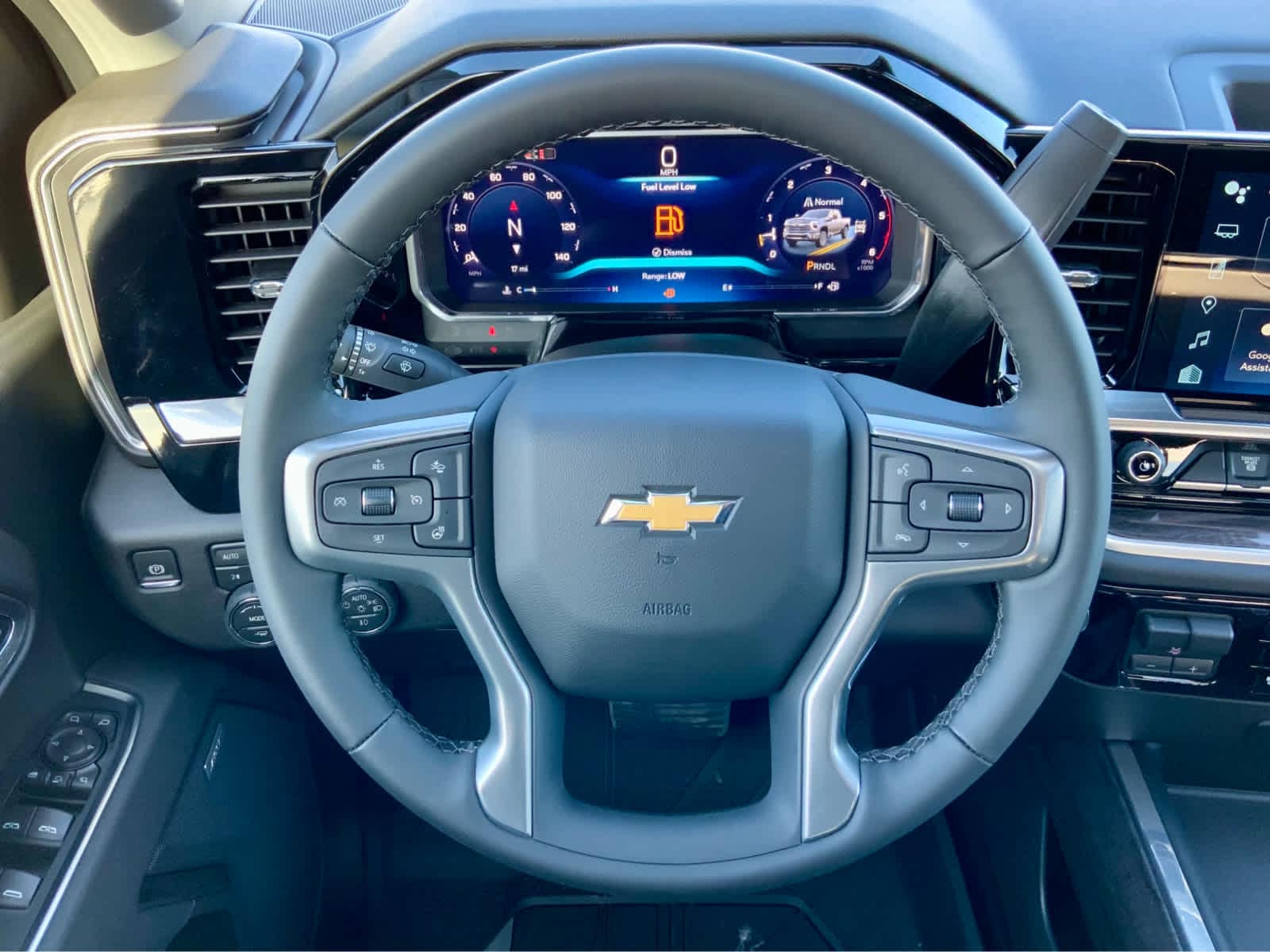 Thumbnail: 2026 Chevrolet Silverado 3500 - 48