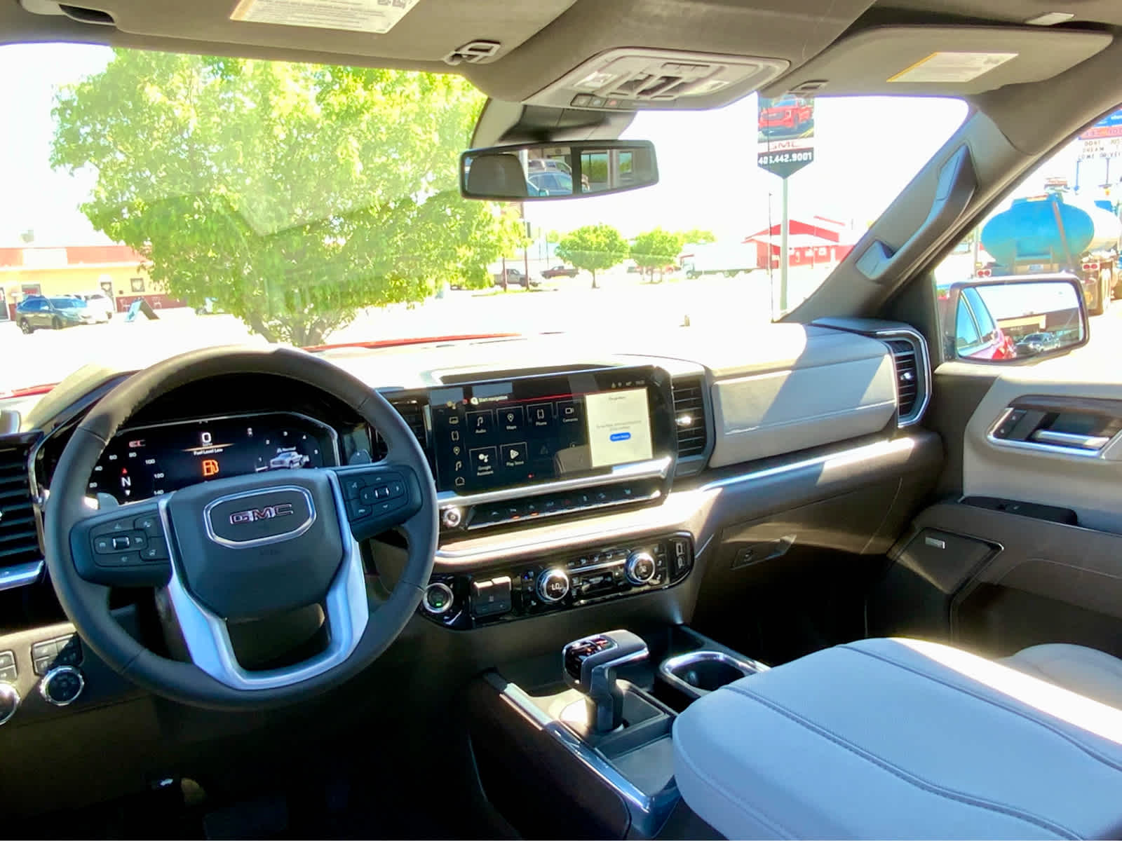 Thumbnail: 2025 GMC Sierra 1500 - 39