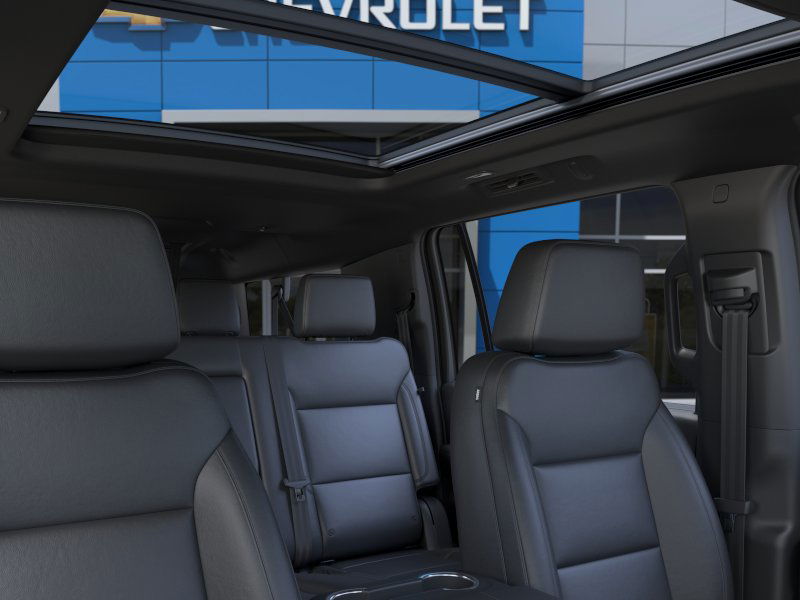 Thumbnail: 2025 Chevrolet Suburban - 24