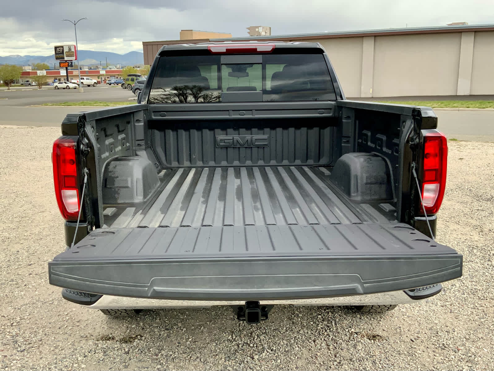 Thumbnail: 2025 GMC Sierra 1500 - 19