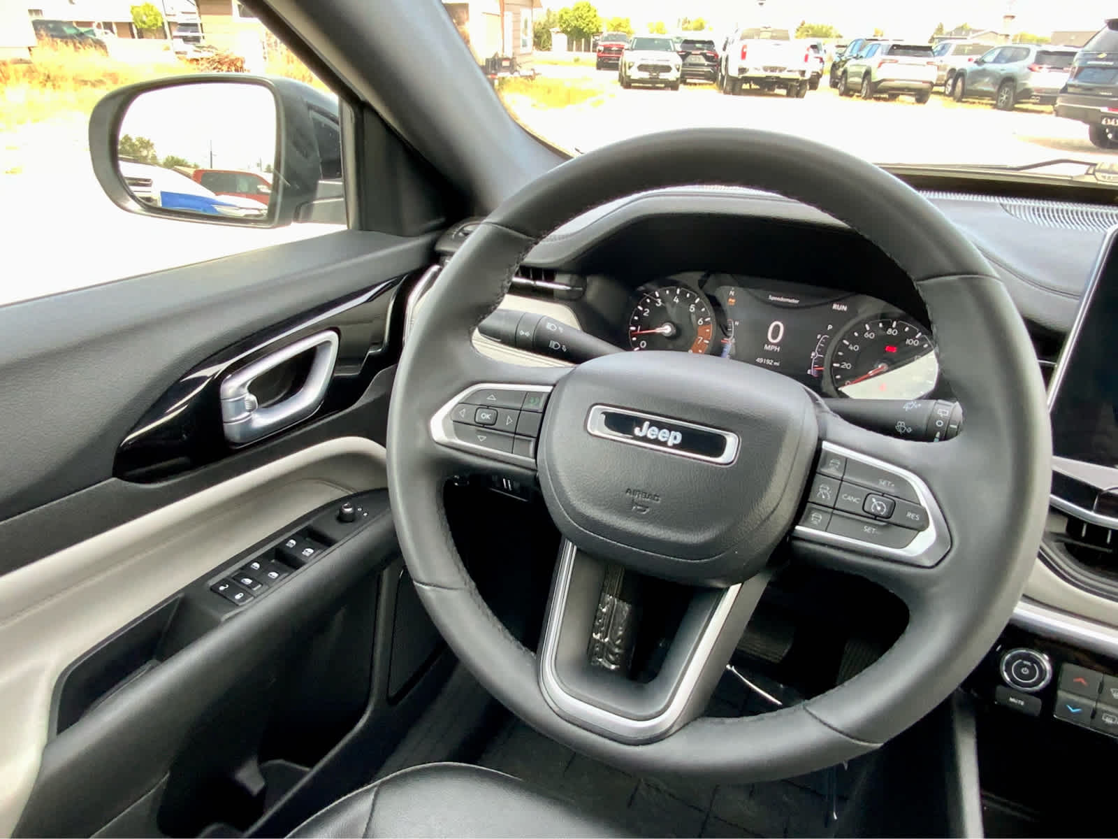 Thumbnail: 2023 Jeep Compass - 40