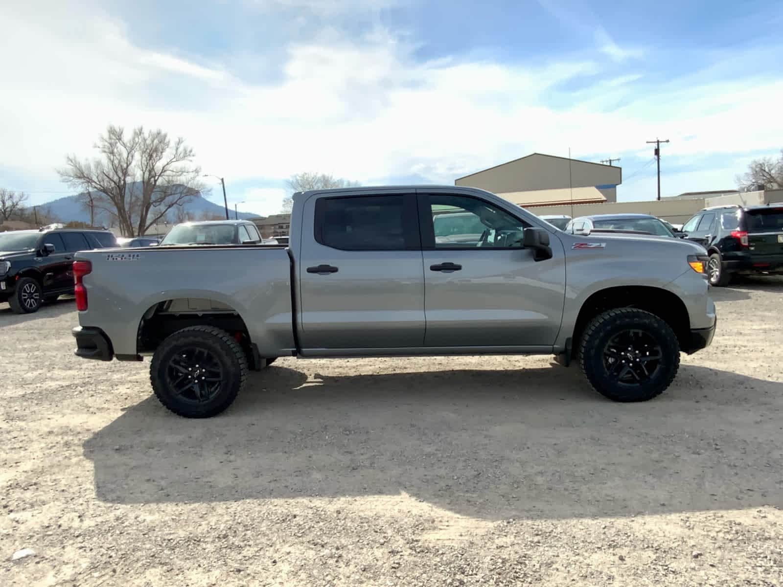 Thumbnail: 2026 Chevrolet Silverado 1500 - 6