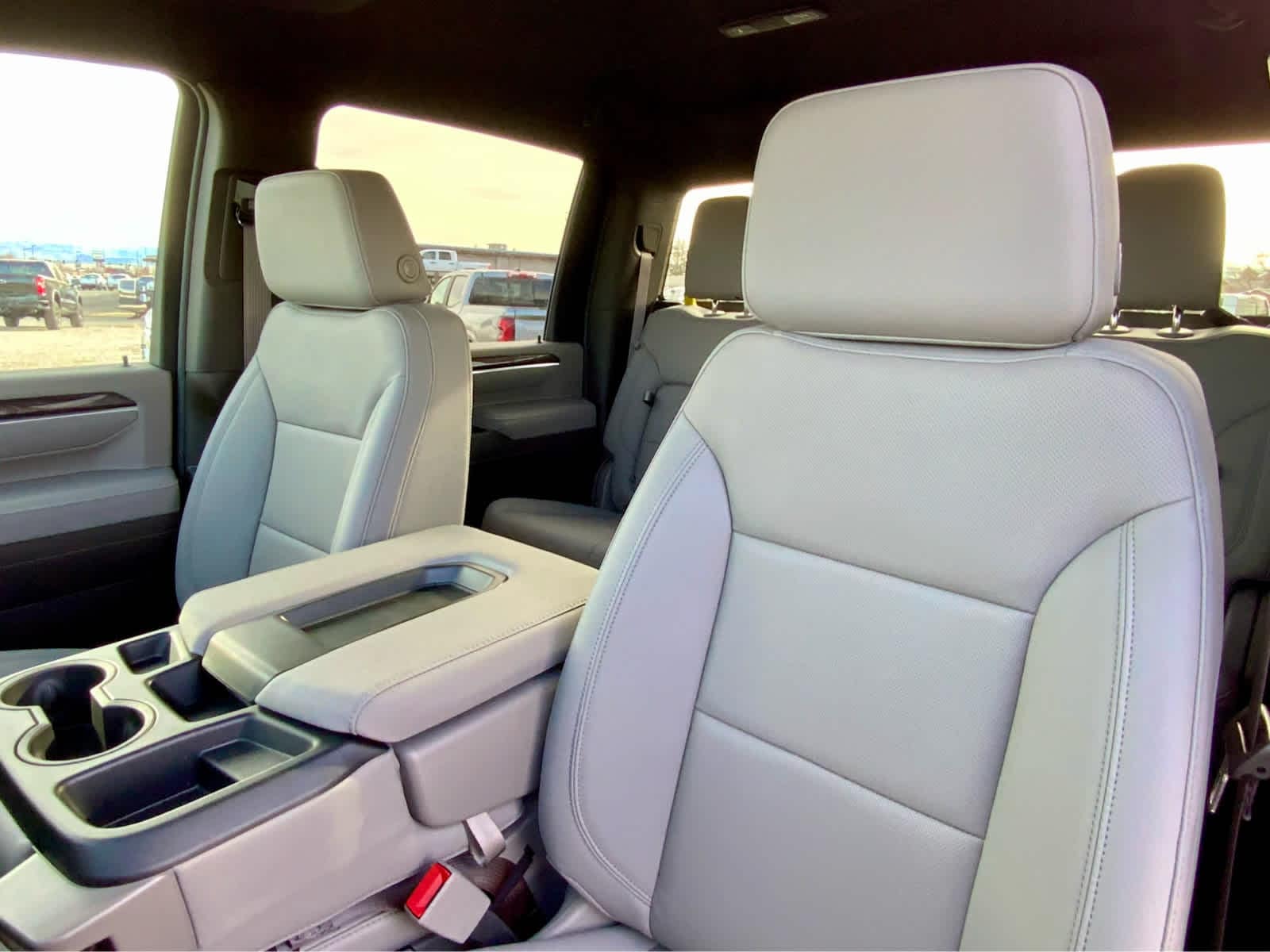 Thumbnail: 2026 Chevrolet Silverado 2500 - 35