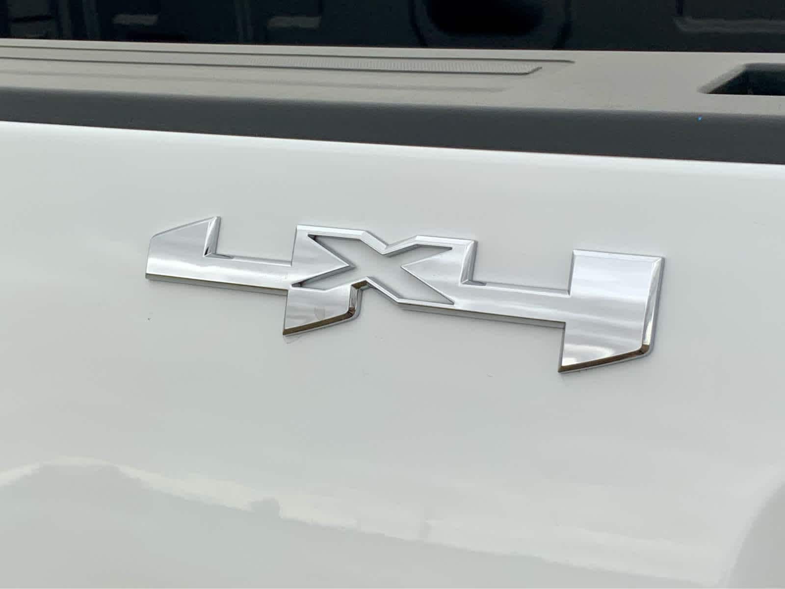 Thumbnail: 2026 GMC Sierra 2500 - 26