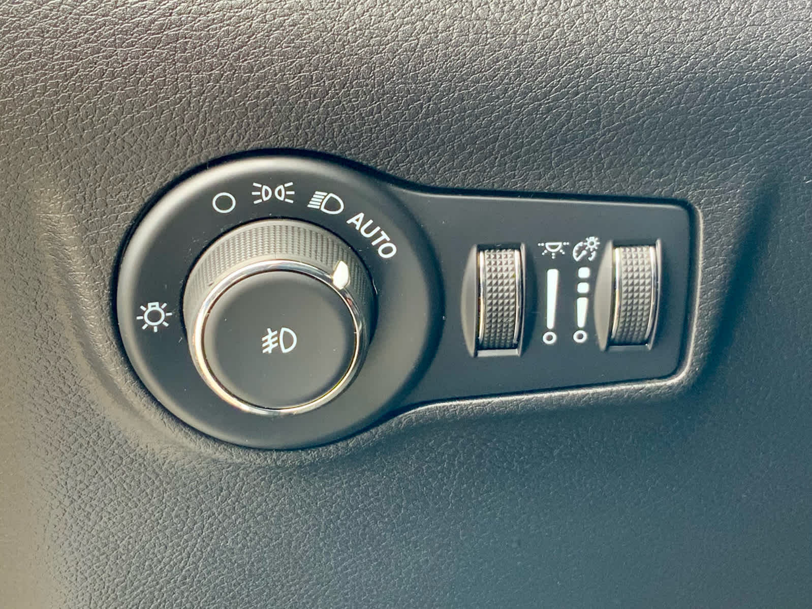 Thumbnail: 2022 Jeep Compass - 43