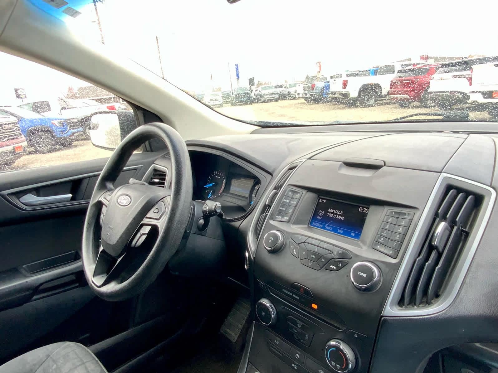 Thumbnail: 2015 Ford Edge - 36