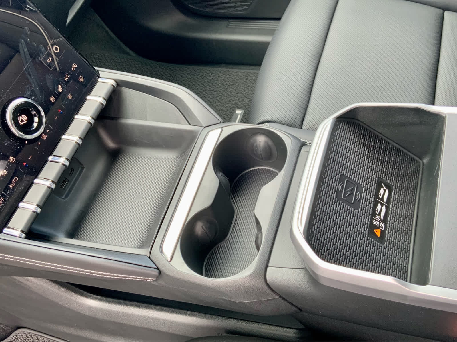 Thumbnail: 2026 GMC Terrain - 41