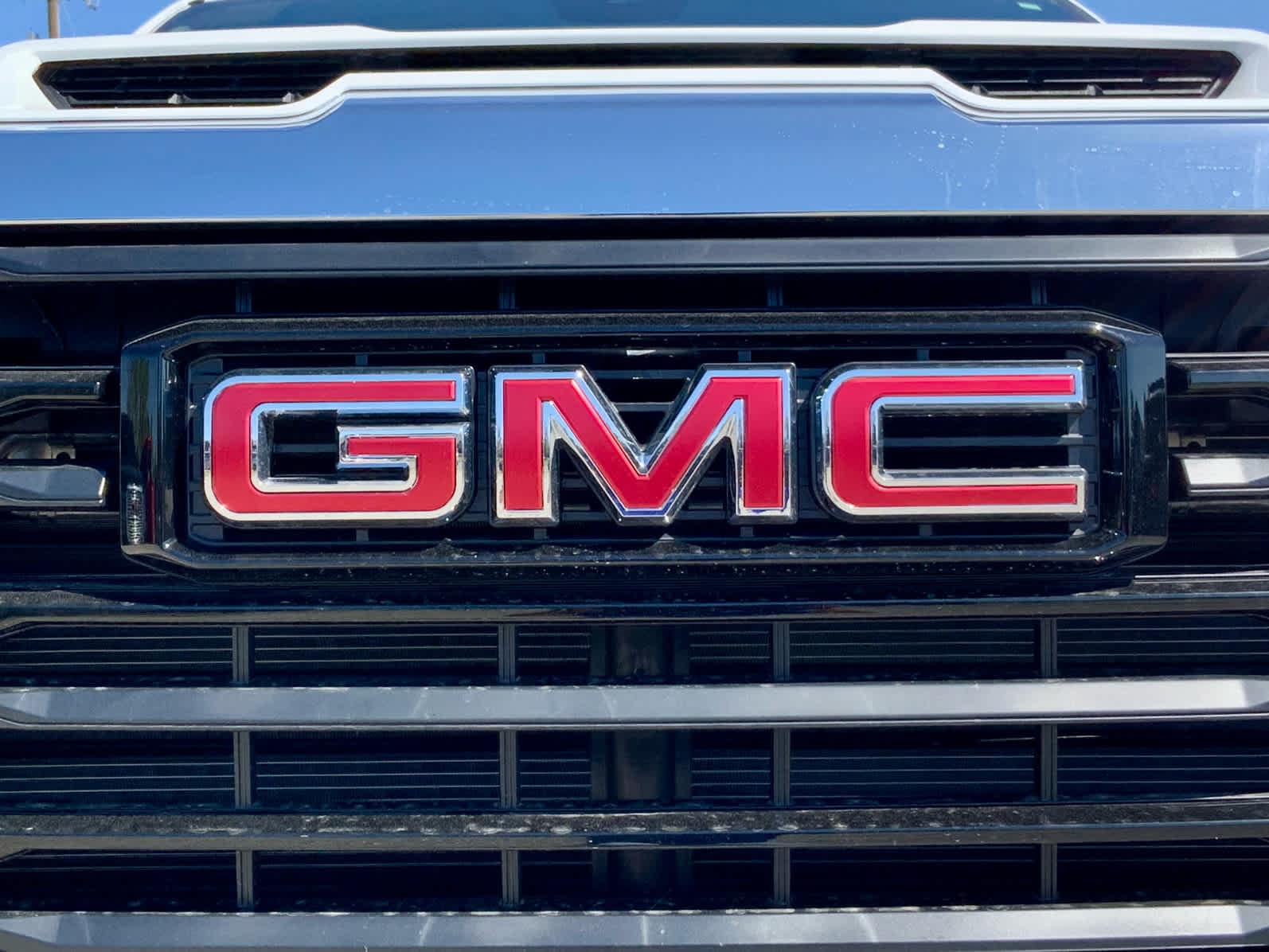Thumbnail: 2026 GMC Sierra 2500 - 19