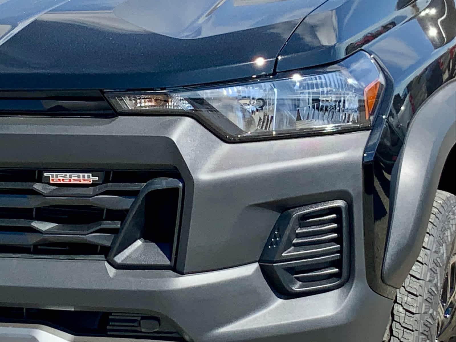 Thumbnail: 2026 Chevrolet Colorado - 14