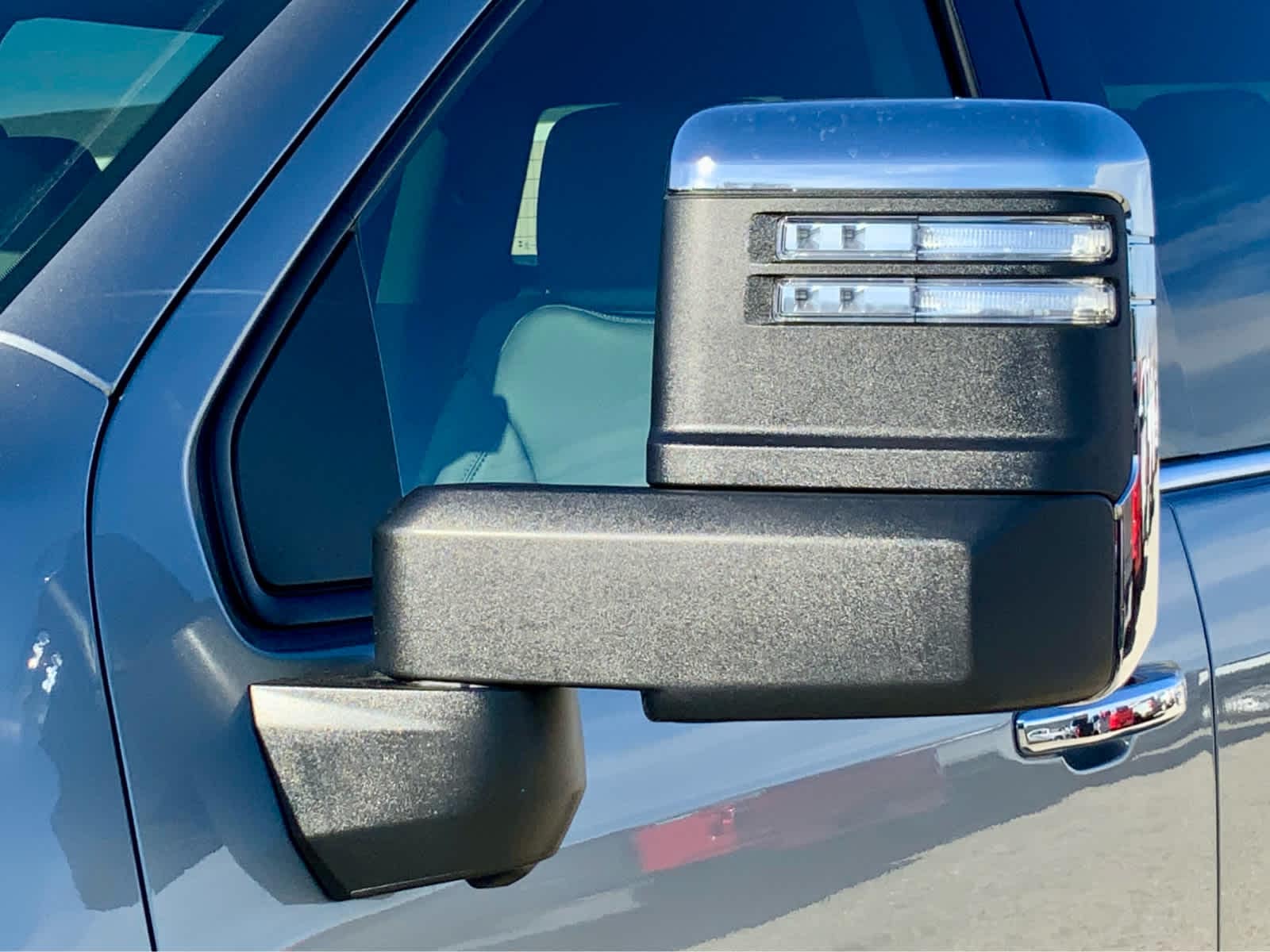 Thumbnail: 2026 Chevrolet Silverado 3500 - 19