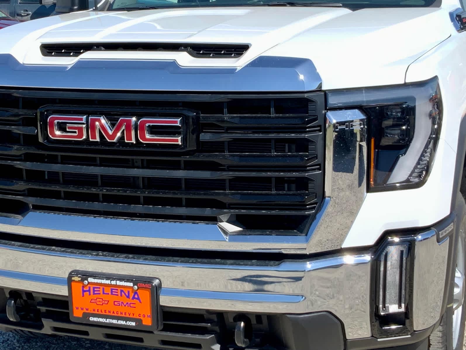 Thumbnail: 2026 GMC Sierra 2500 - 14