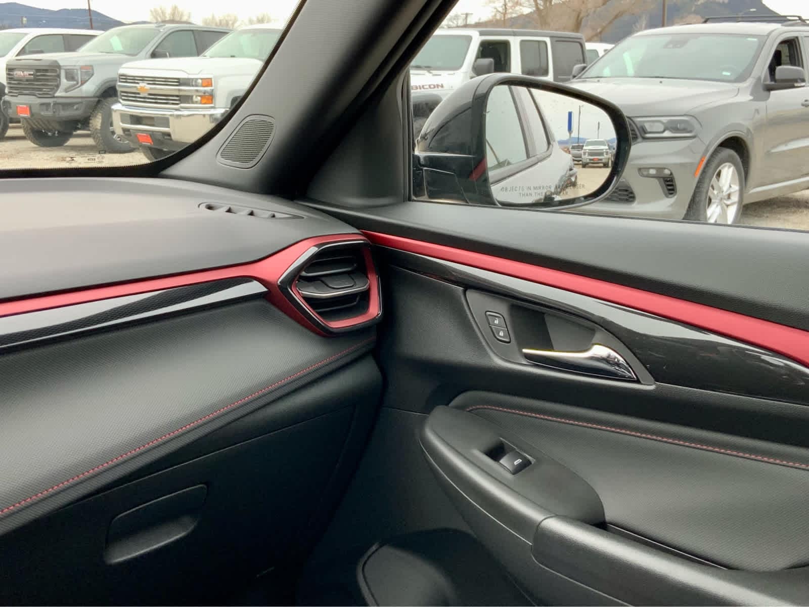 Thumbnail: 2026 Chevrolet TrailBlazer - 39