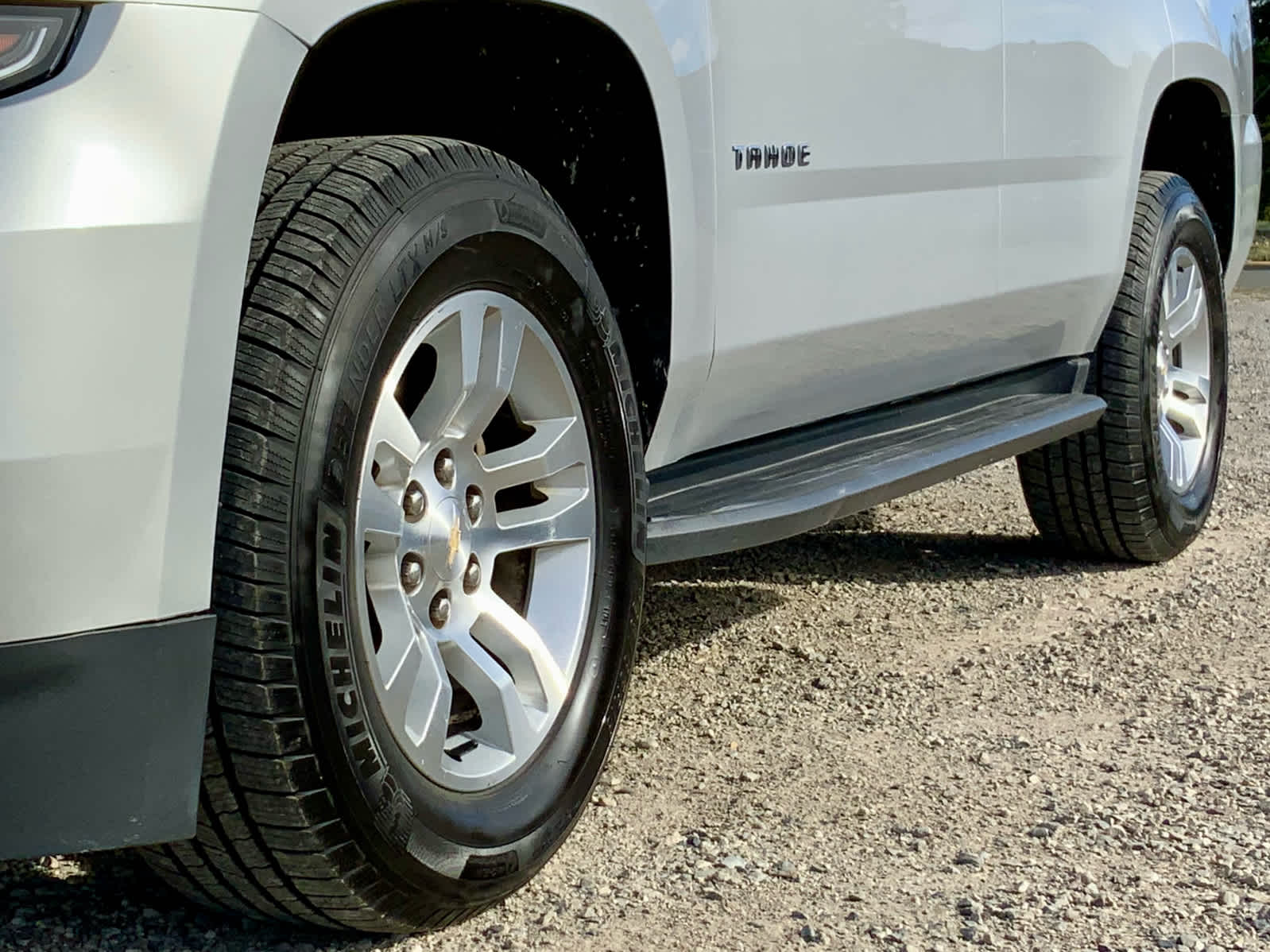 Thumbnail: 2019 Chevrolet Tahoe - 15