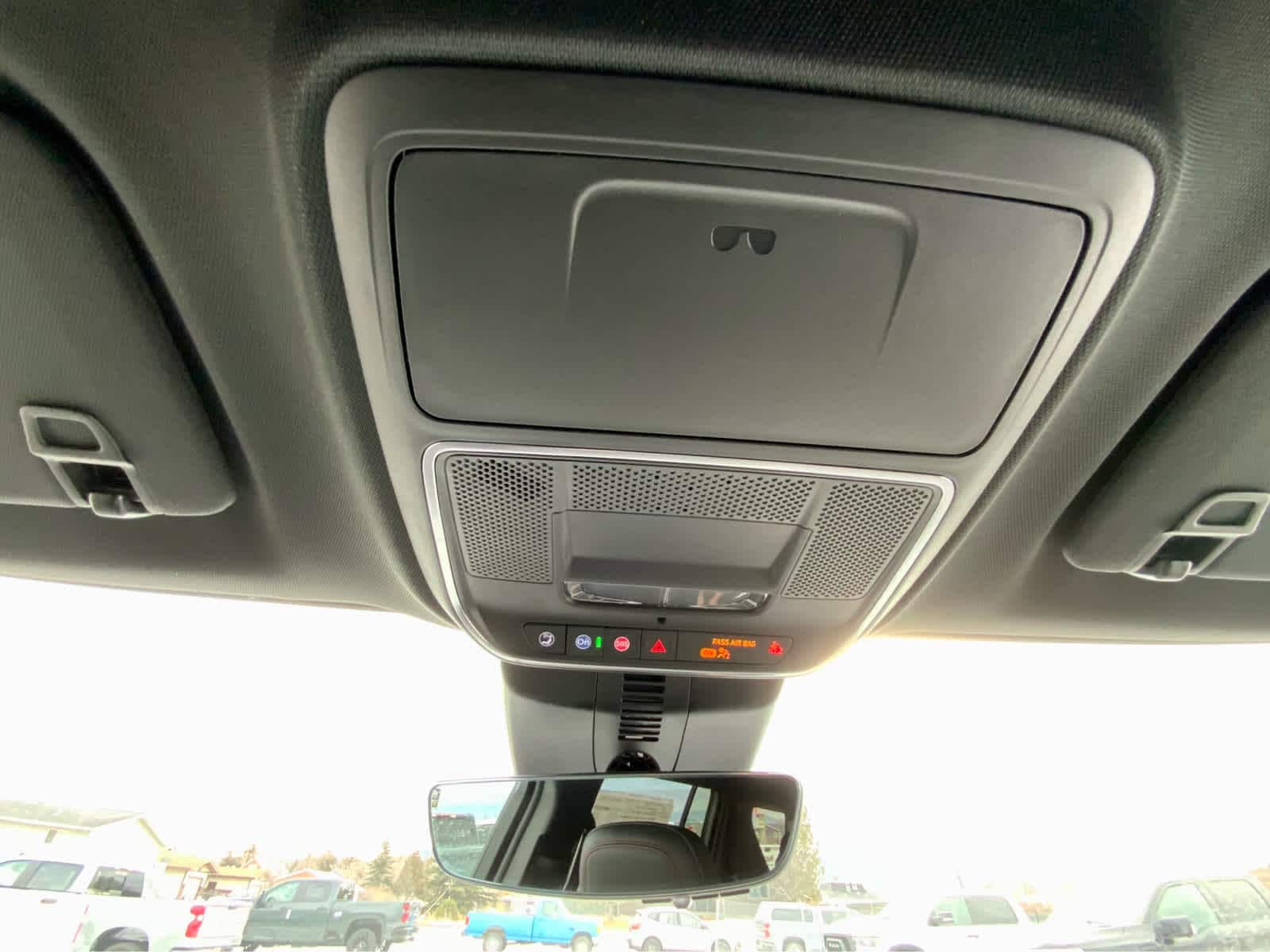 Thumbnail: 2026 Chevrolet Traverse - 49