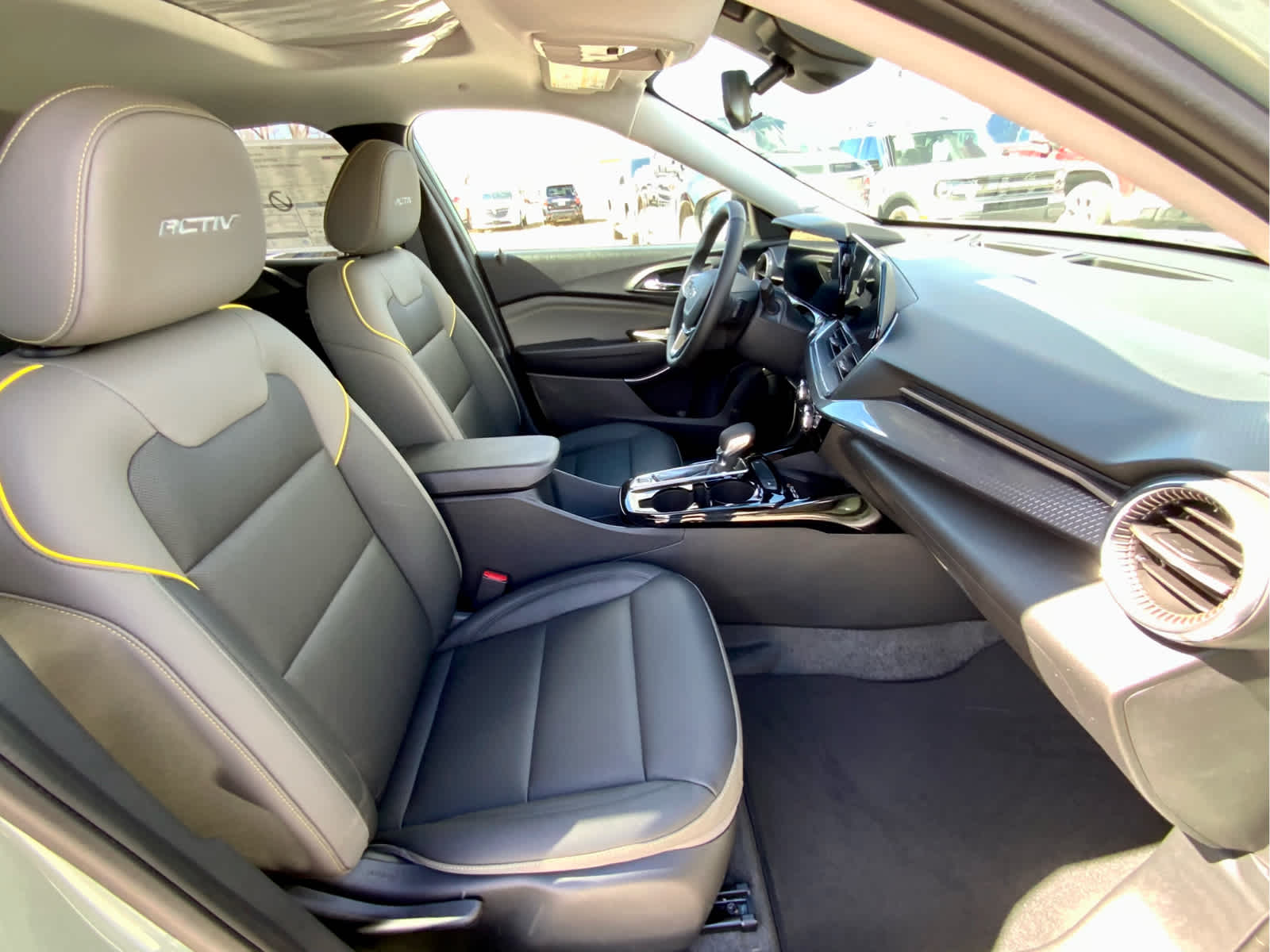 Thumbnail: 2026 Chevrolet Trax - 20